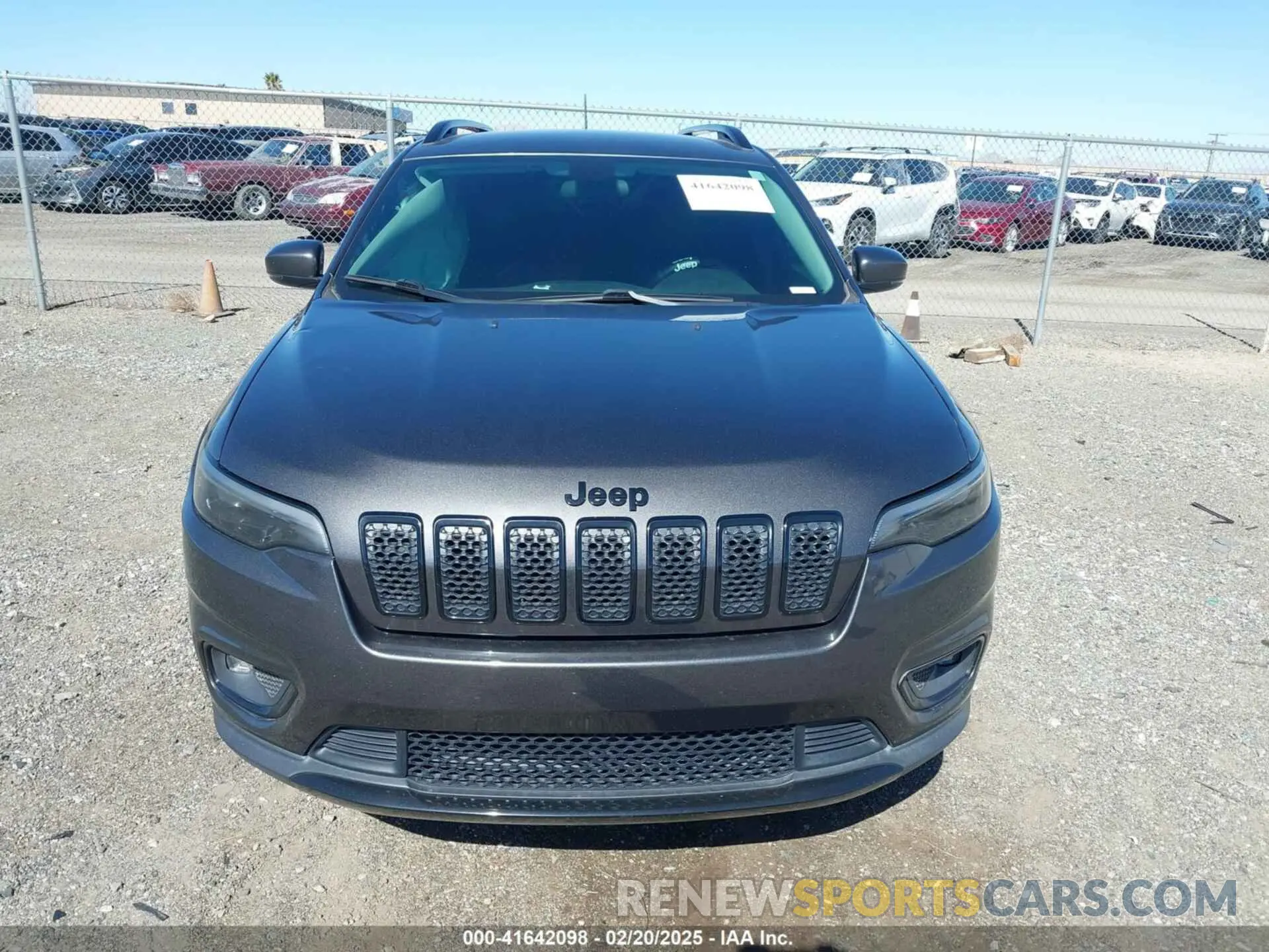 12 Photograph of a damaged car 1C4PJLLB2KD438654 JEEP CHEROKEE 2019