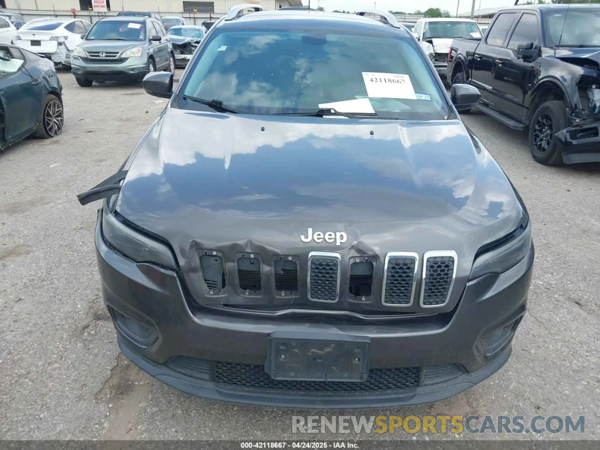 11 Фотография поврежденного автомобиля 1C4PJLLB3KD312187 JEEP CHEROKEE 2019
