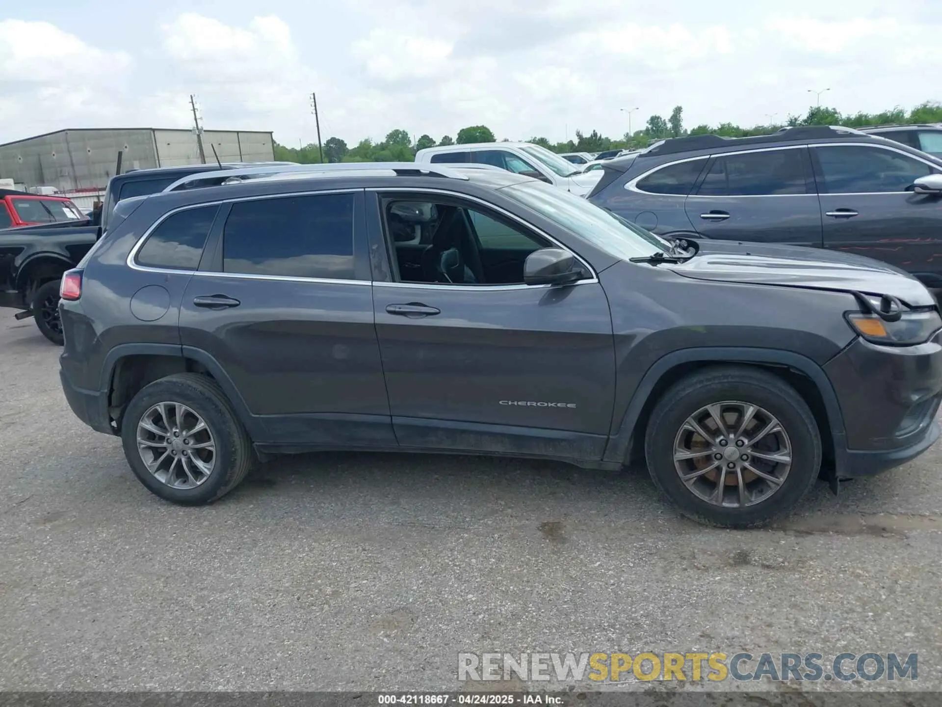 12 Фотография поврежденного автомобиля 1C4PJLLB3KD312187 JEEP CHEROKEE 2019