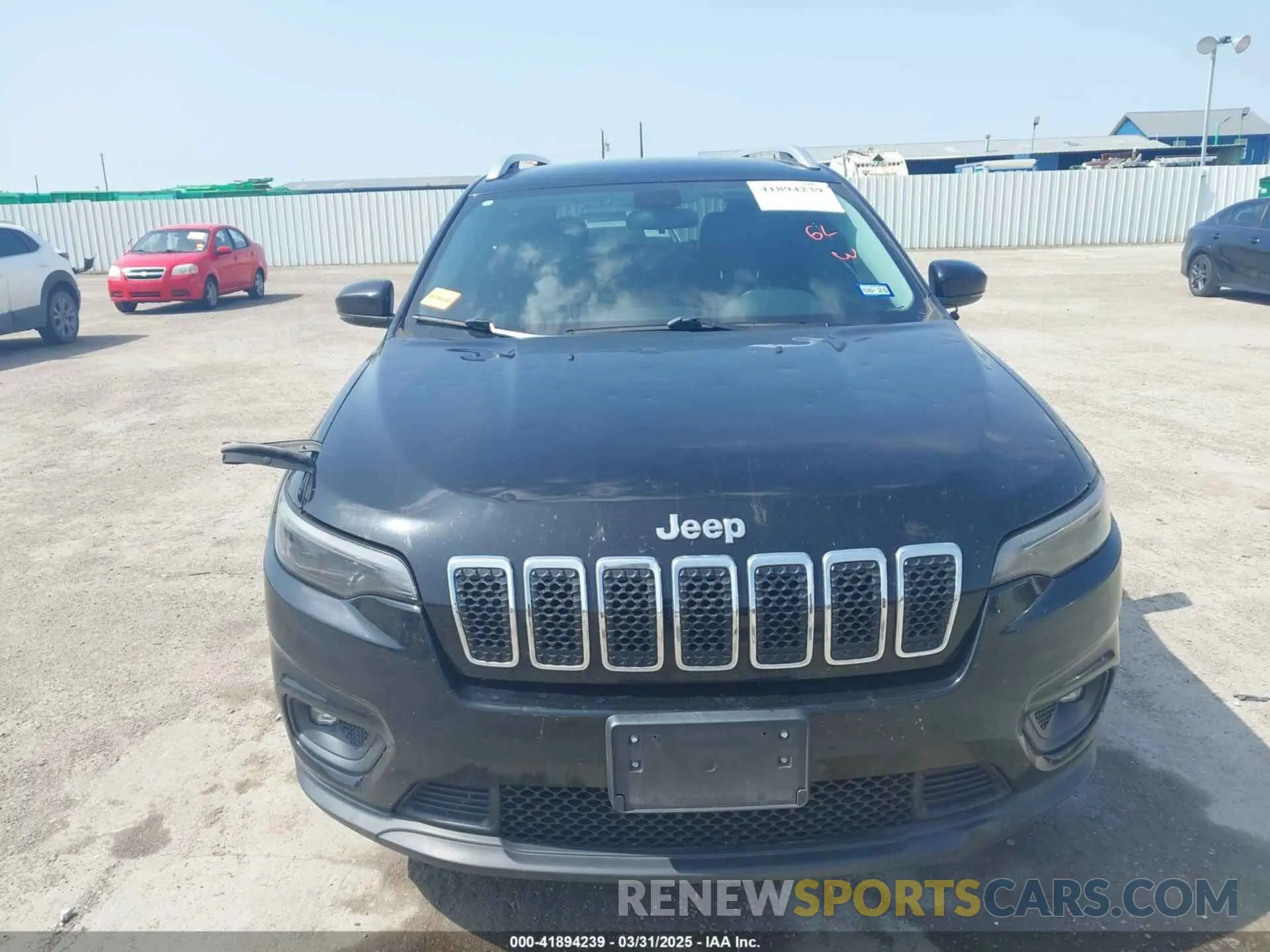 12 Фотография поврежденного автомобиля 1C4PJLLB3KD377525 JEEP CHEROKEE 2019