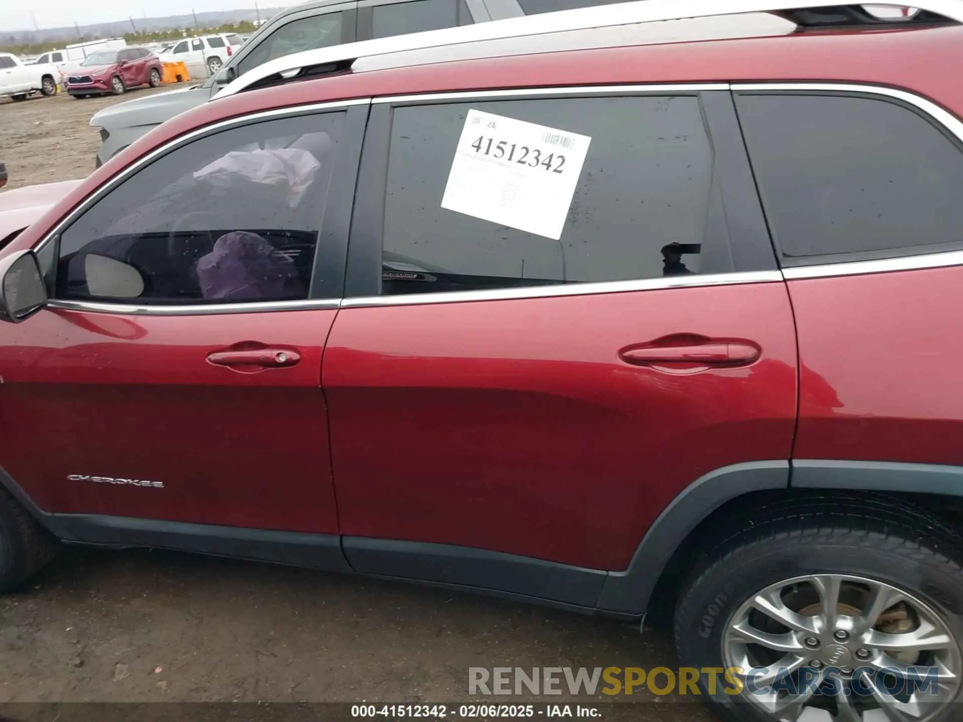 14 Фотография поврежденного автомобиля 1C4PJLLB4KD226533 JEEP CHEROKEE 2019