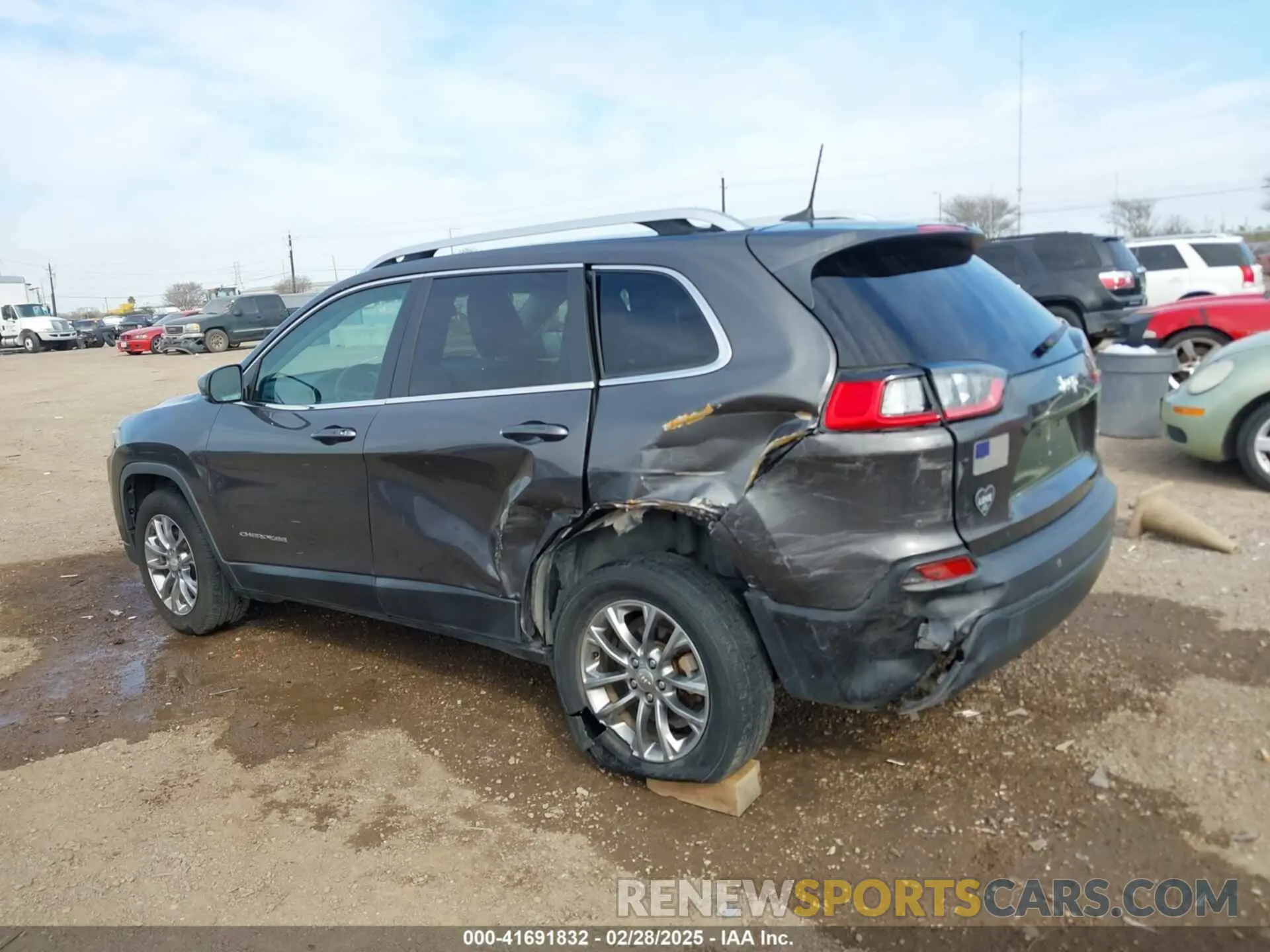 14 Фотография поврежденного автомобиля 1C4PJLLB4KD403310 JEEP CHEROKEE 2019
