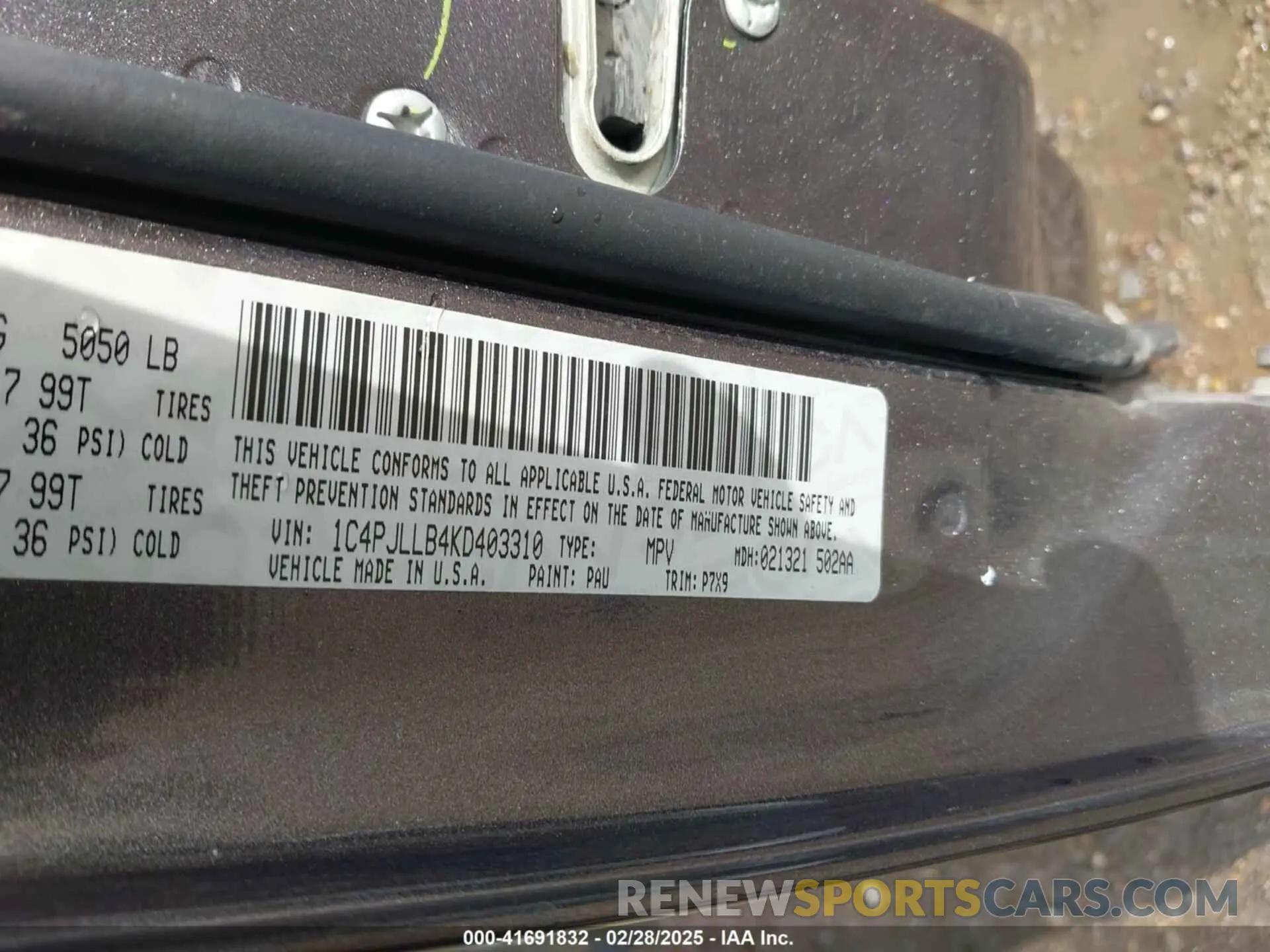 9 Фотография поврежденного автомобиля 1C4PJLLB4KD403310 JEEP CHEROKEE 2019