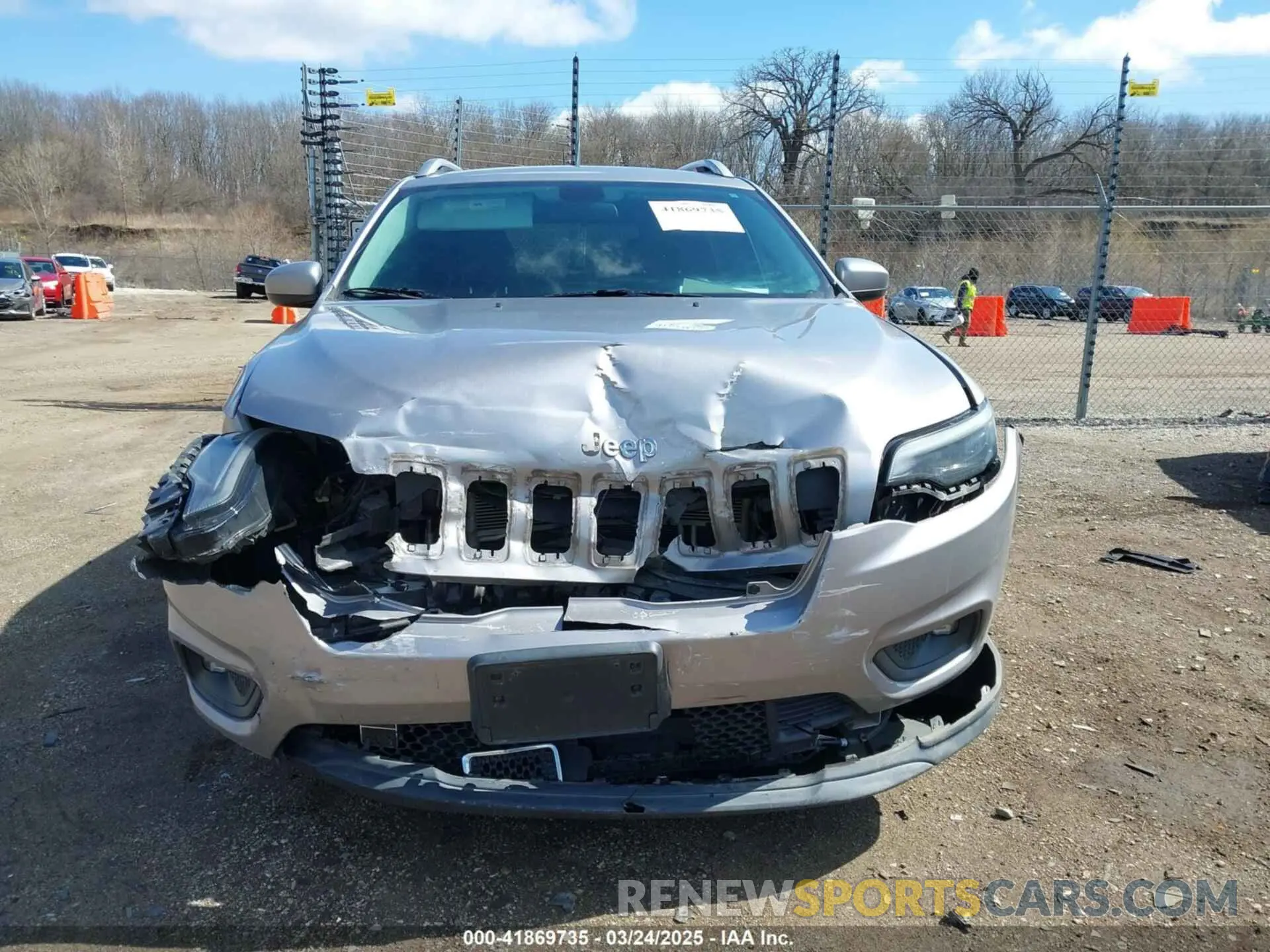 11 Photograph of a damaged car 1C4PJLLB8KD144661 JEEP CHEROKEE 2019