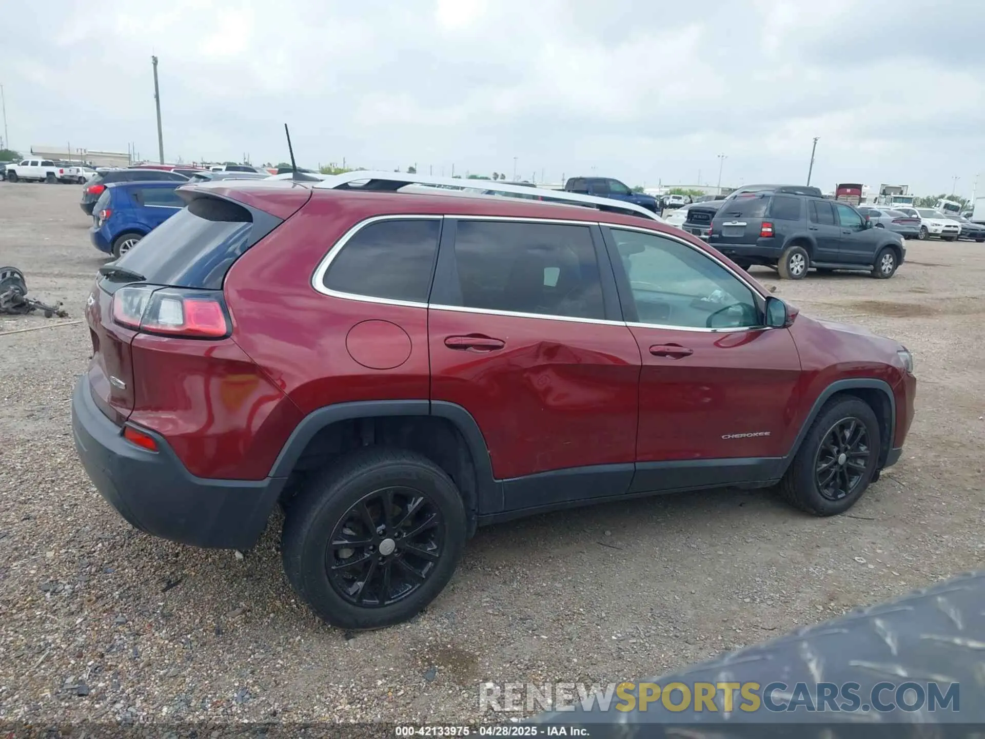 13 Фотография поврежденного автомобиля 1C4PJLLB9KD404257 JEEP CHEROKEE 2019