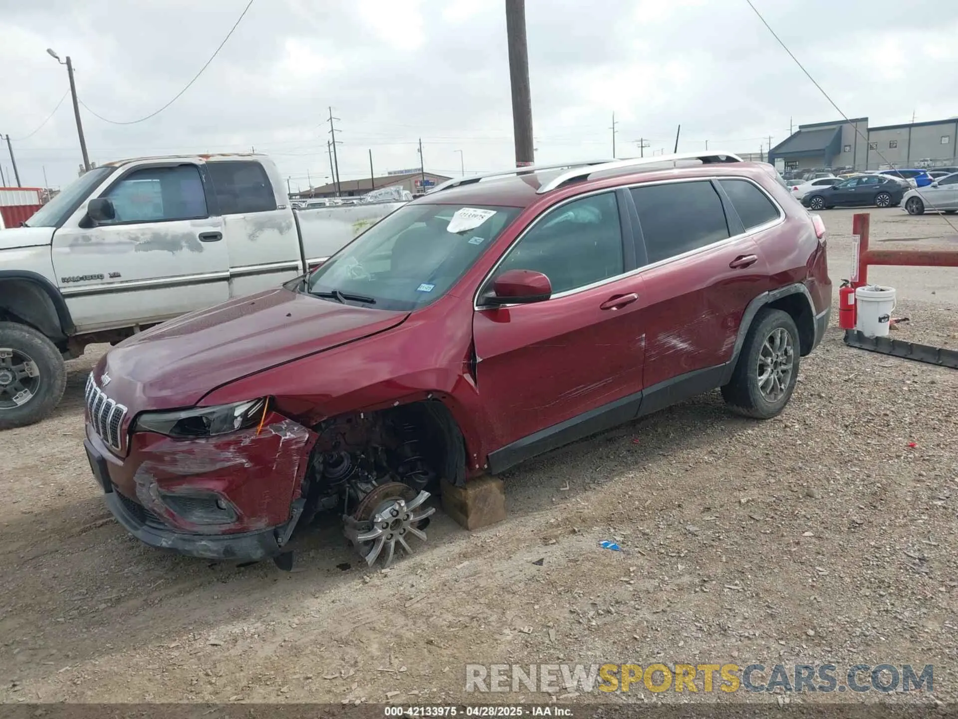 2 Фотография поврежденного автомобиля 1C4PJLLB9KD404257 JEEP CHEROKEE 2019