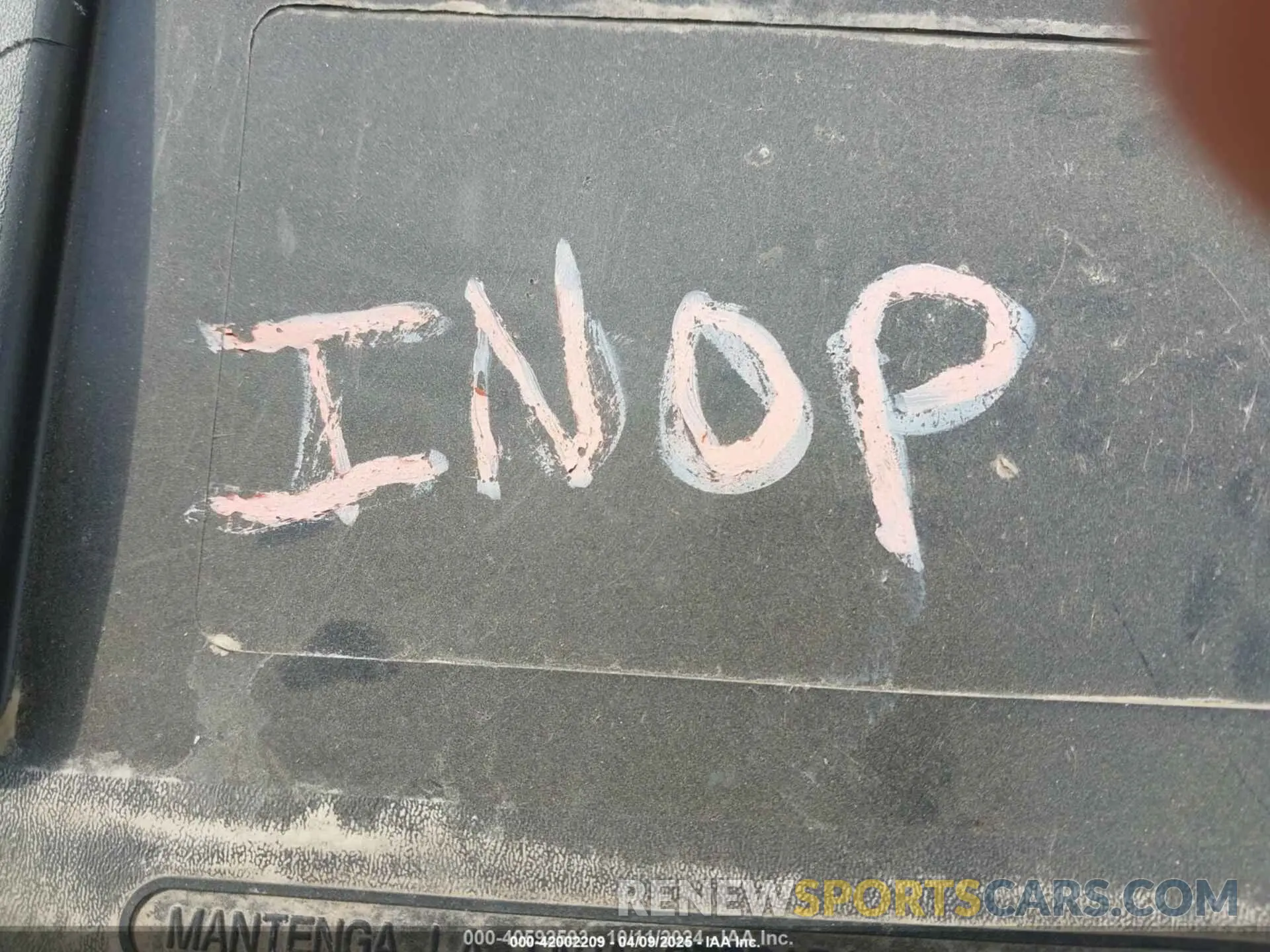 7 Photograph of a damaged car 1C4PJLLB9KD443866 JEEP CHEROKEE 2019