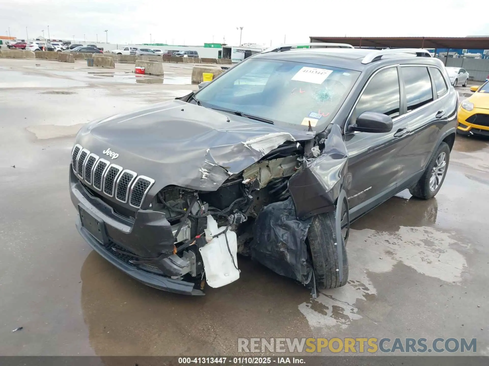 2 Фотография поврежденного автомобиля 1C4PJLLX1KD241874 JEEP CHEROKEE 2019
