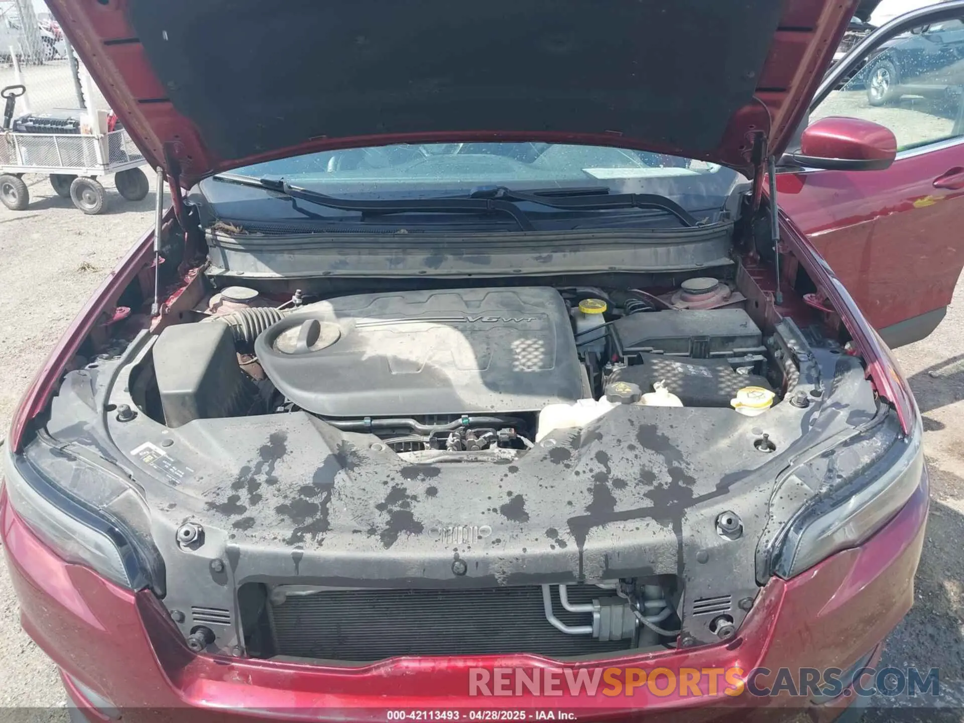 10 Фотография поврежденного автомобиля 1C4PJLLXXKD132846 JEEP CHEROKEE 2019