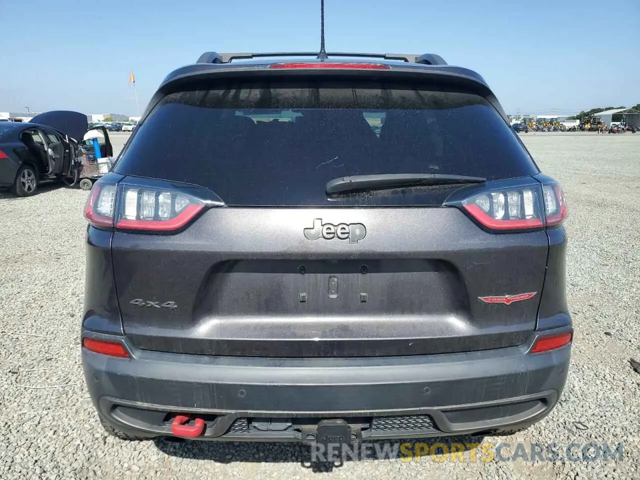 6 Photograph of a damaged car 1C4PJMBN0KD427007 JEEP CHEROKEE 2019