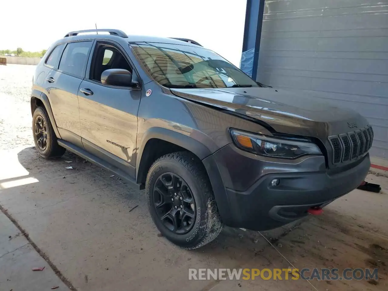 4 Фотография поврежденного автомобиля 1C4PJMBN4KD300180 JEEP CHEROKEE 2019