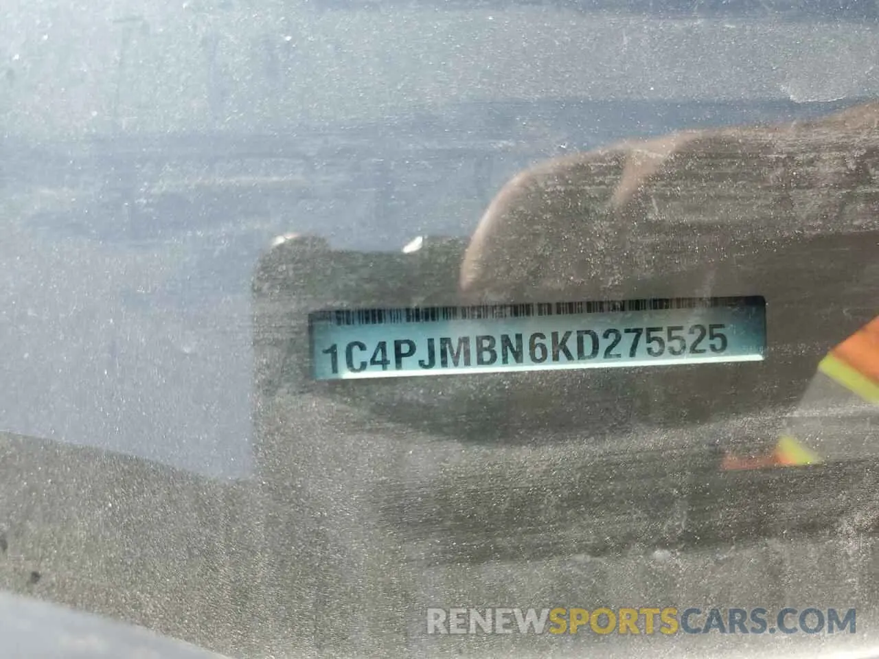 13 Photograph of a damaged car 1C4PJMBN6KD275525 JEEP CHEROKEE 2019