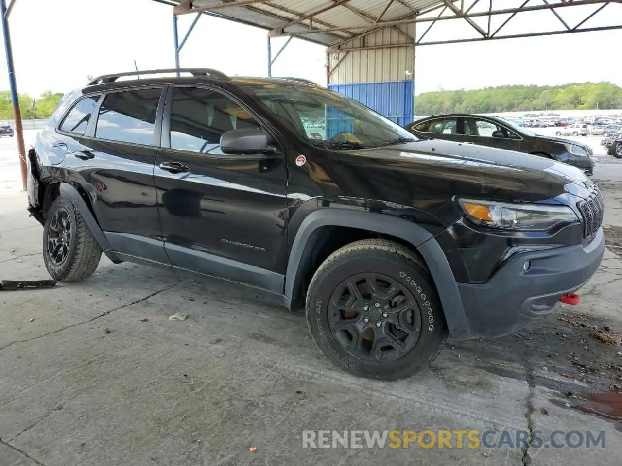 4 Photograph of a damaged car 1C4PJMBN7KD374676 JEEP CHEROKEE 2019
