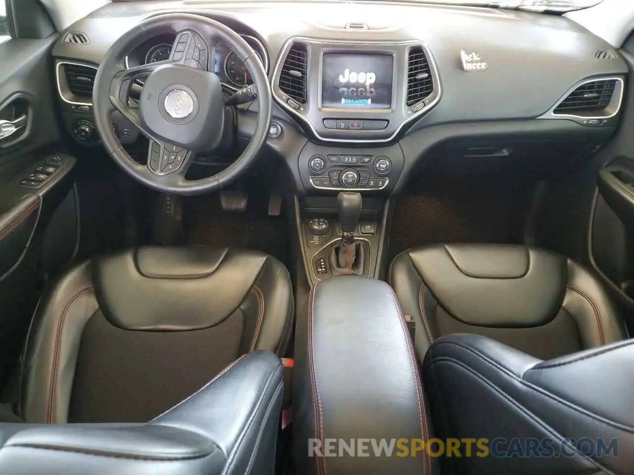 8 Photograph of a damaged car 1C4PJMBN7KD374676 JEEP CHEROKEE 2019