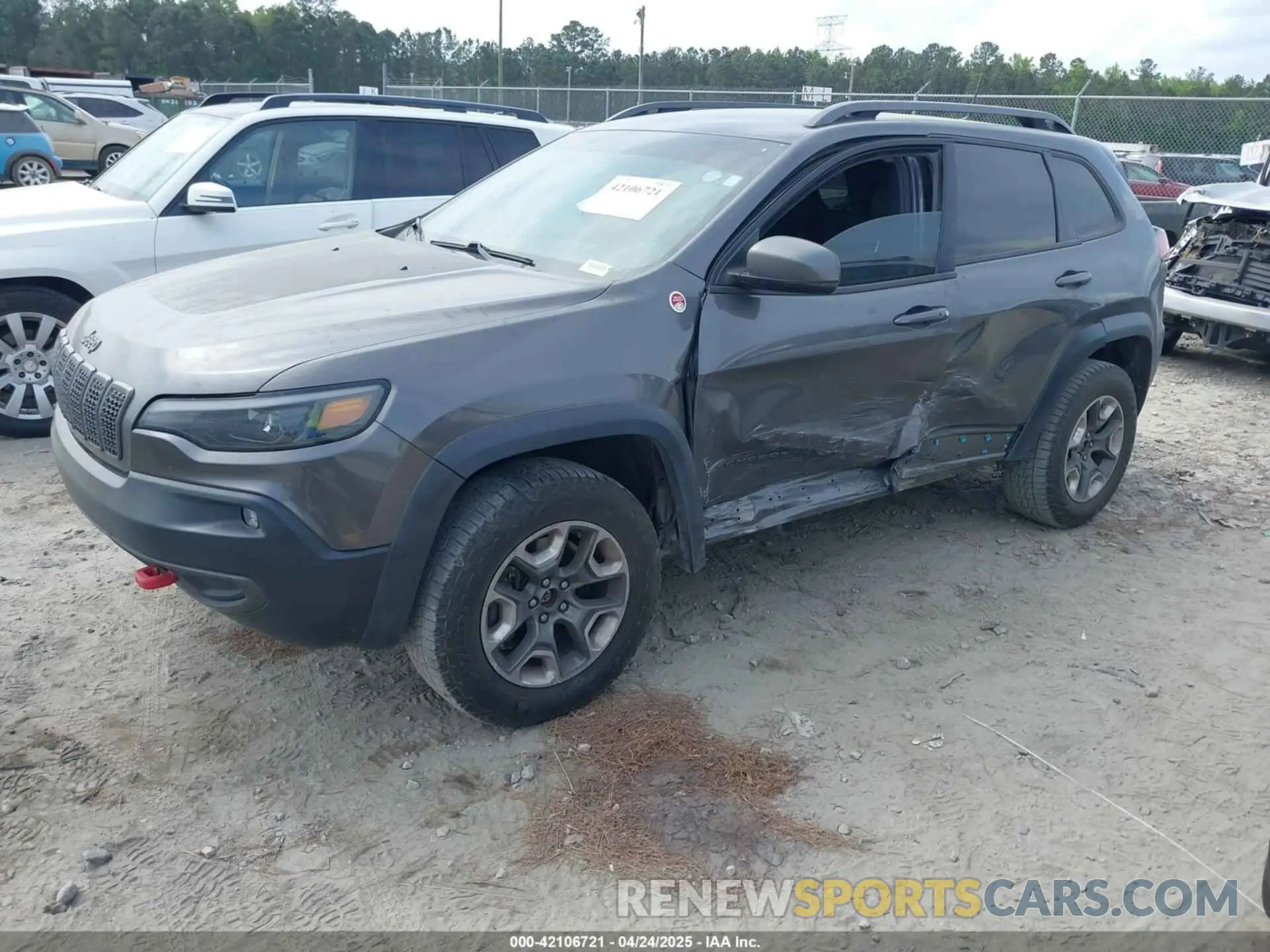 2 Фотография поврежденного автомобиля 1C4PJMBX1KD314121 JEEP CHEROKEE 2019