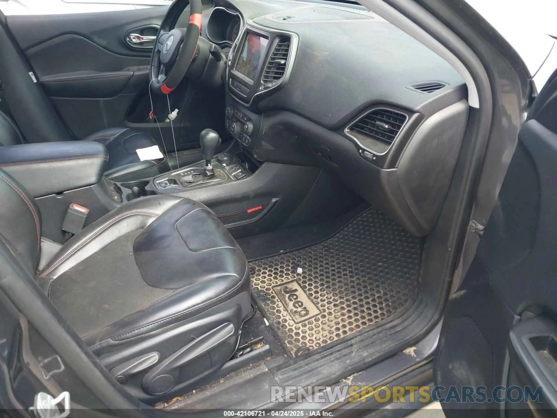 5 Фотография поврежденного автомобиля 1C4PJMBX1KD314121 JEEP CHEROKEE 2019