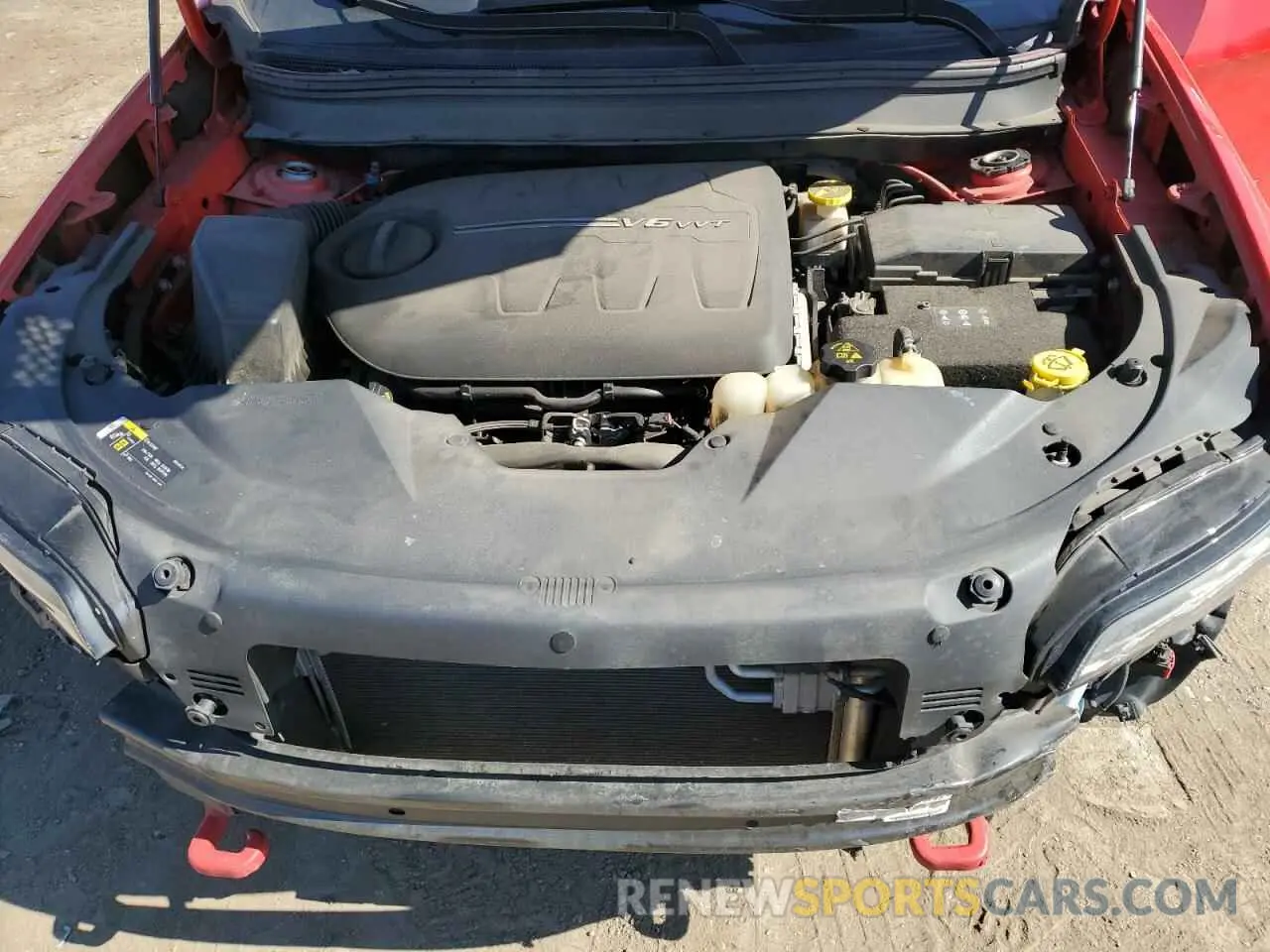 14 Photograph of a damaged car 1C4PJMBX4KD131120 JEEP CHEROKEE 2019