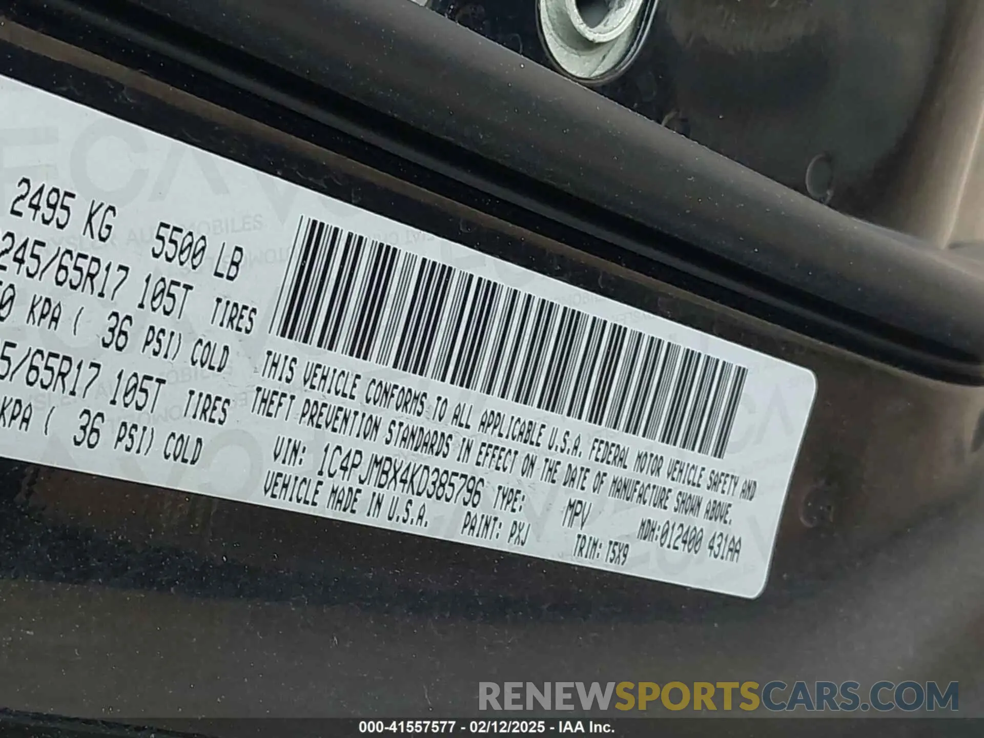 9 Photograph of a damaged car 1C4PJMBX4KD385796 JEEP CHEROKEE 2019