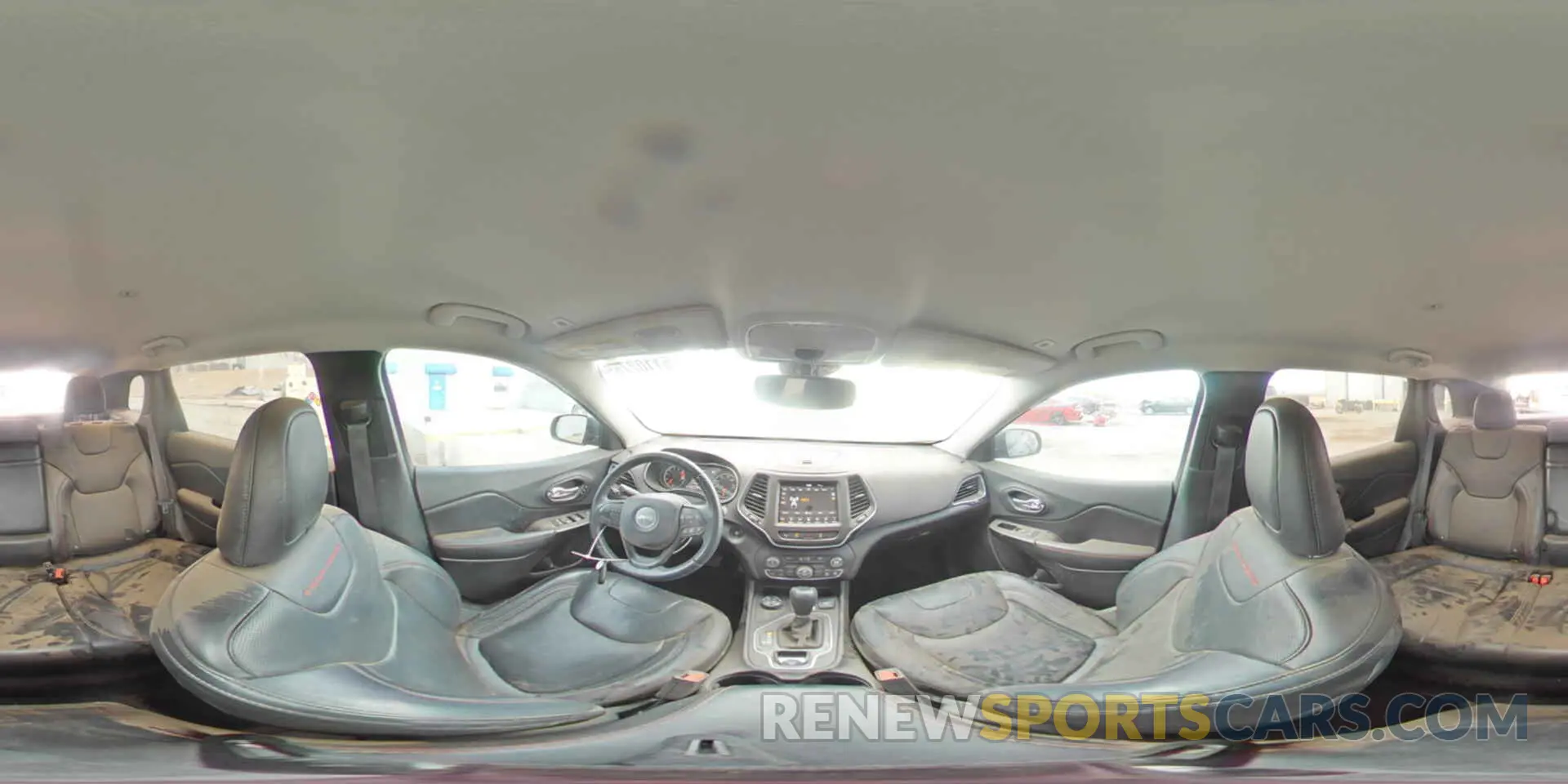 14 Photograph of a damaged car 1C4PJMBX6KD169626 JEEP CHEROKEE 2019