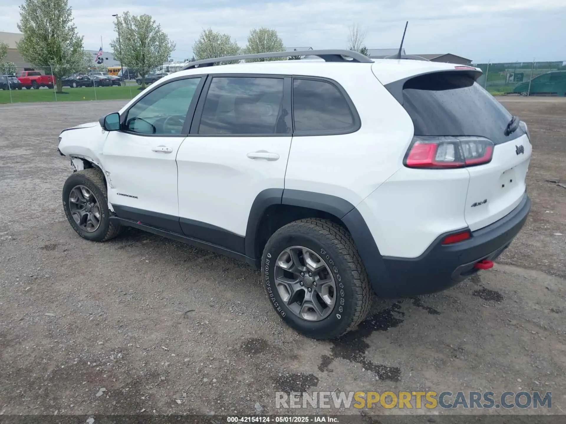 3 Фотография поврежденного автомобиля 1C4PJMBX7KD126848 JEEP CHEROKEE 2019