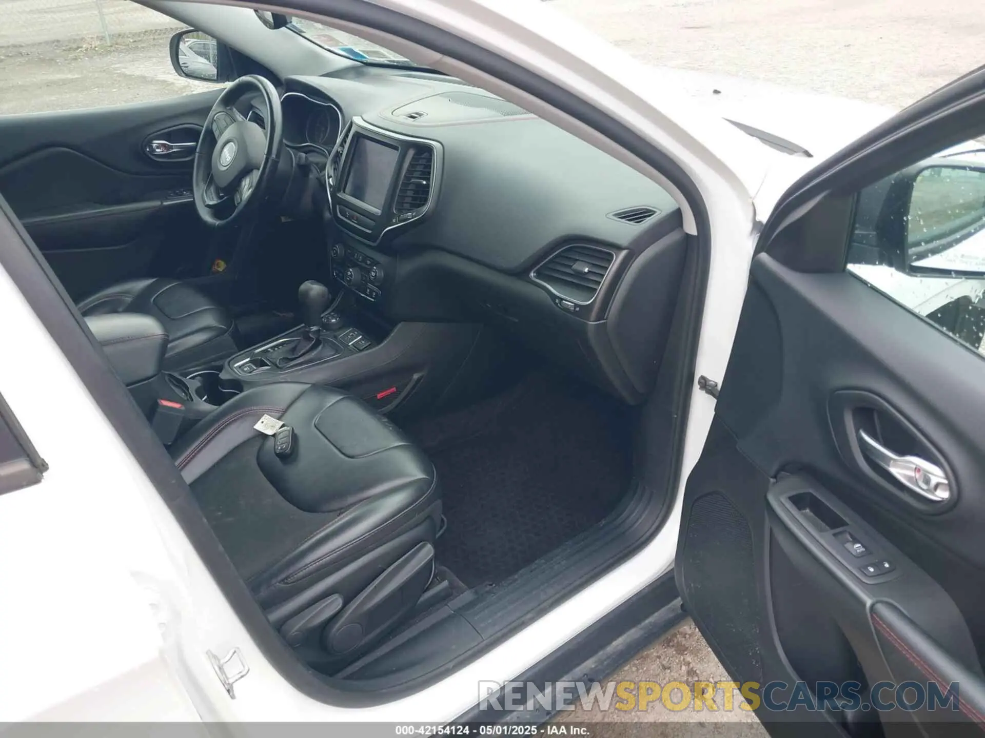 5 Фотография поврежденного автомобиля 1C4PJMBX7KD126848 JEEP CHEROKEE 2019