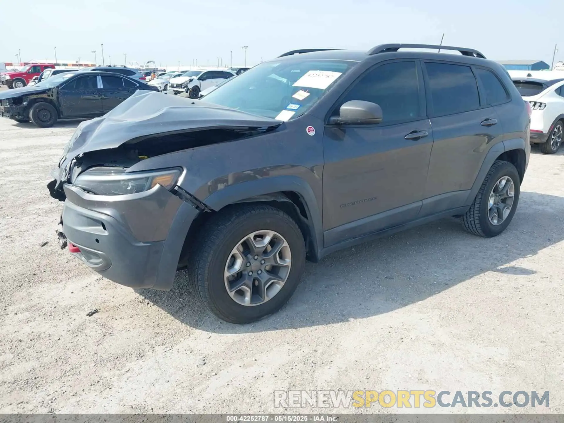 2 Фотография поврежденного автомобиля 1C4PJMBX7KD189366 JEEP CHEROKEE 2019