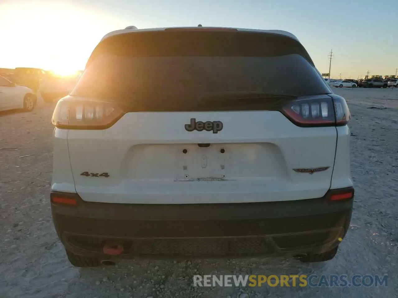 6 Фотография поврежденного автомобиля 1C4PJMBX7KD196561 JEEP CHEROKEE 2019