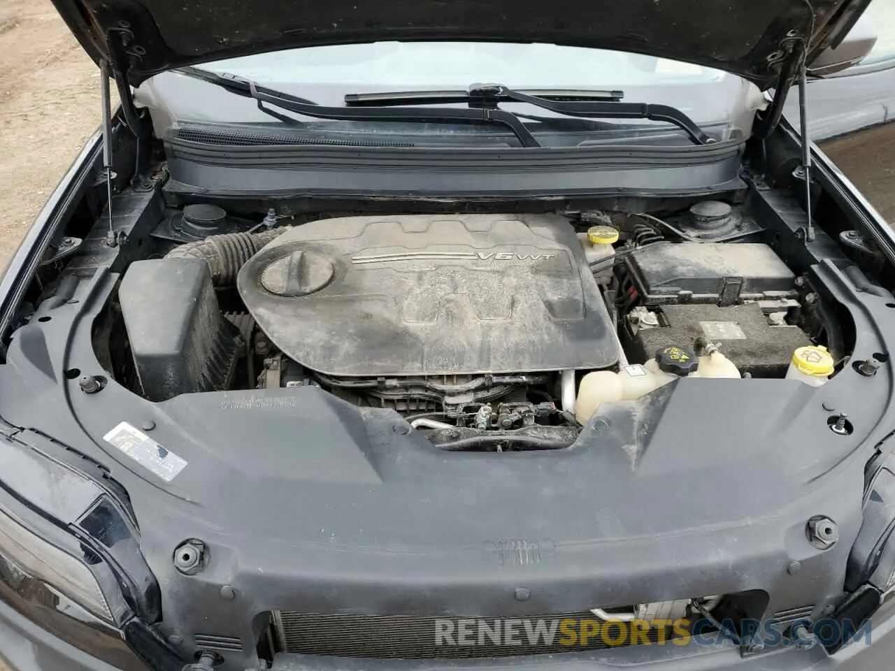 12 Photograph of a damaged car 1C4PJMBX7KD341534 JEEP CHEROKEE 2019