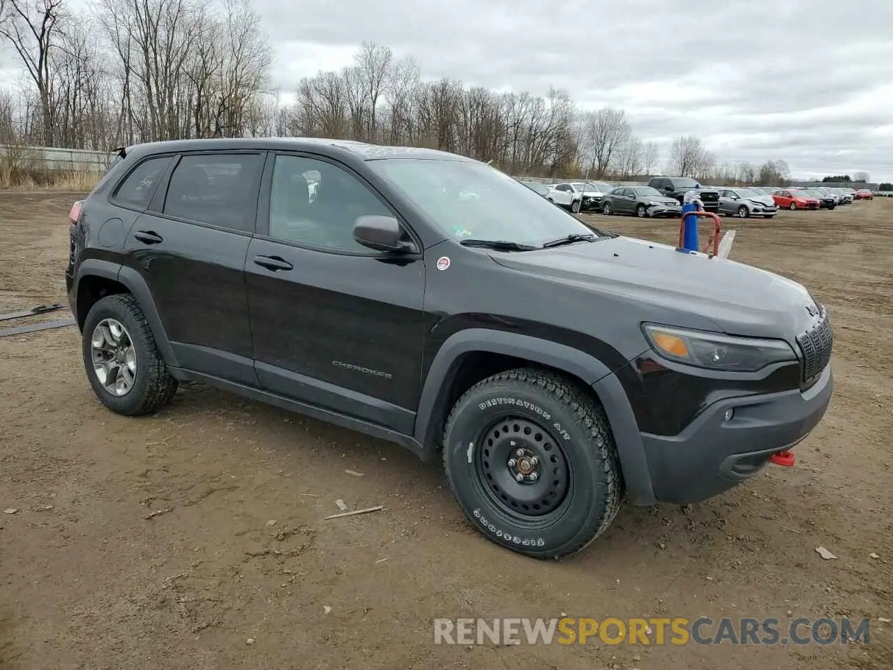 4 Photograph of a damaged car 1C4PJMBX7KD341534 JEEP CHEROKEE 2019
