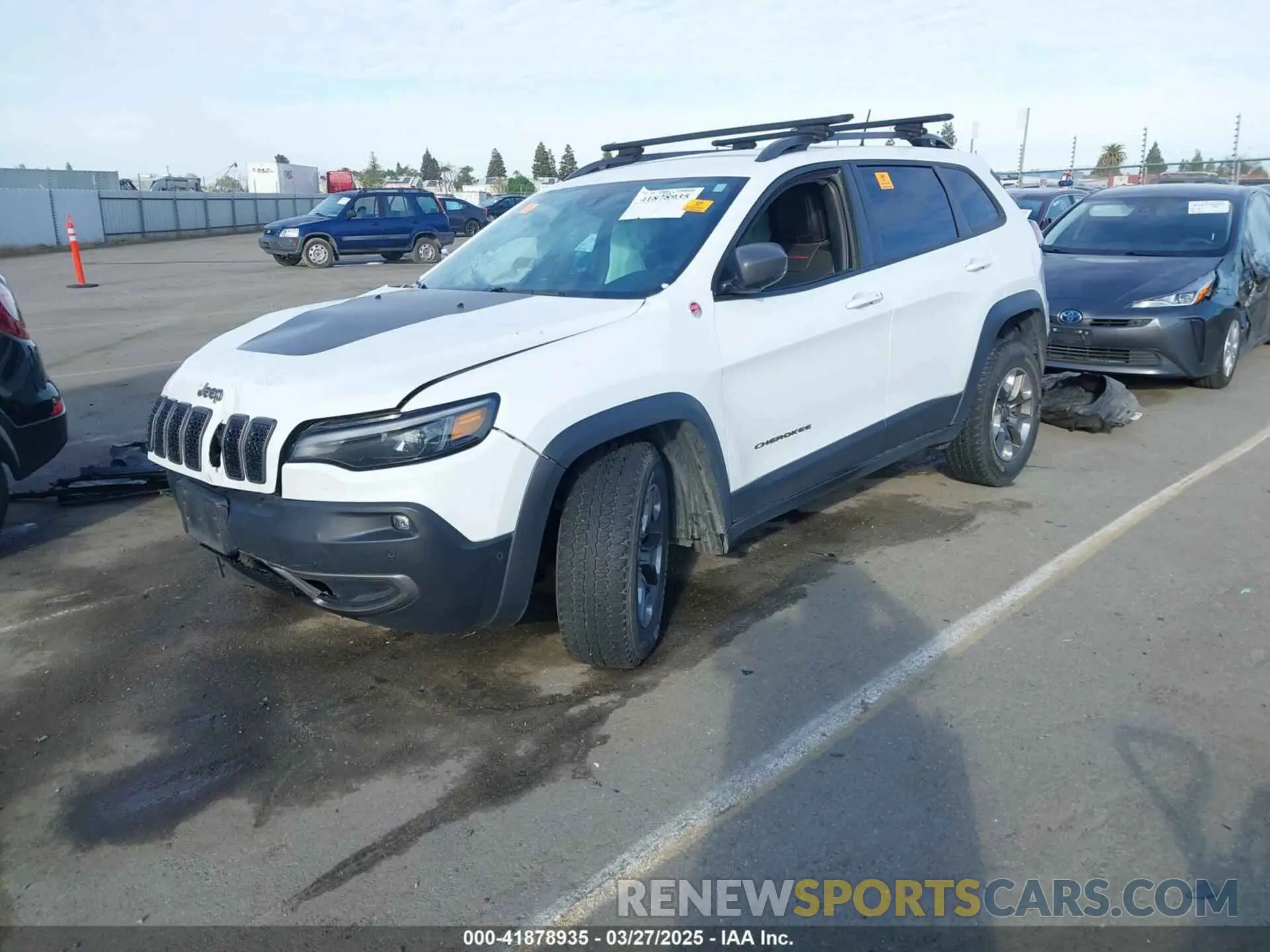 2 Фотография поврежденного автомобиля 1C4PJMBX7KD410612 JEEP CHEROKEE 2019