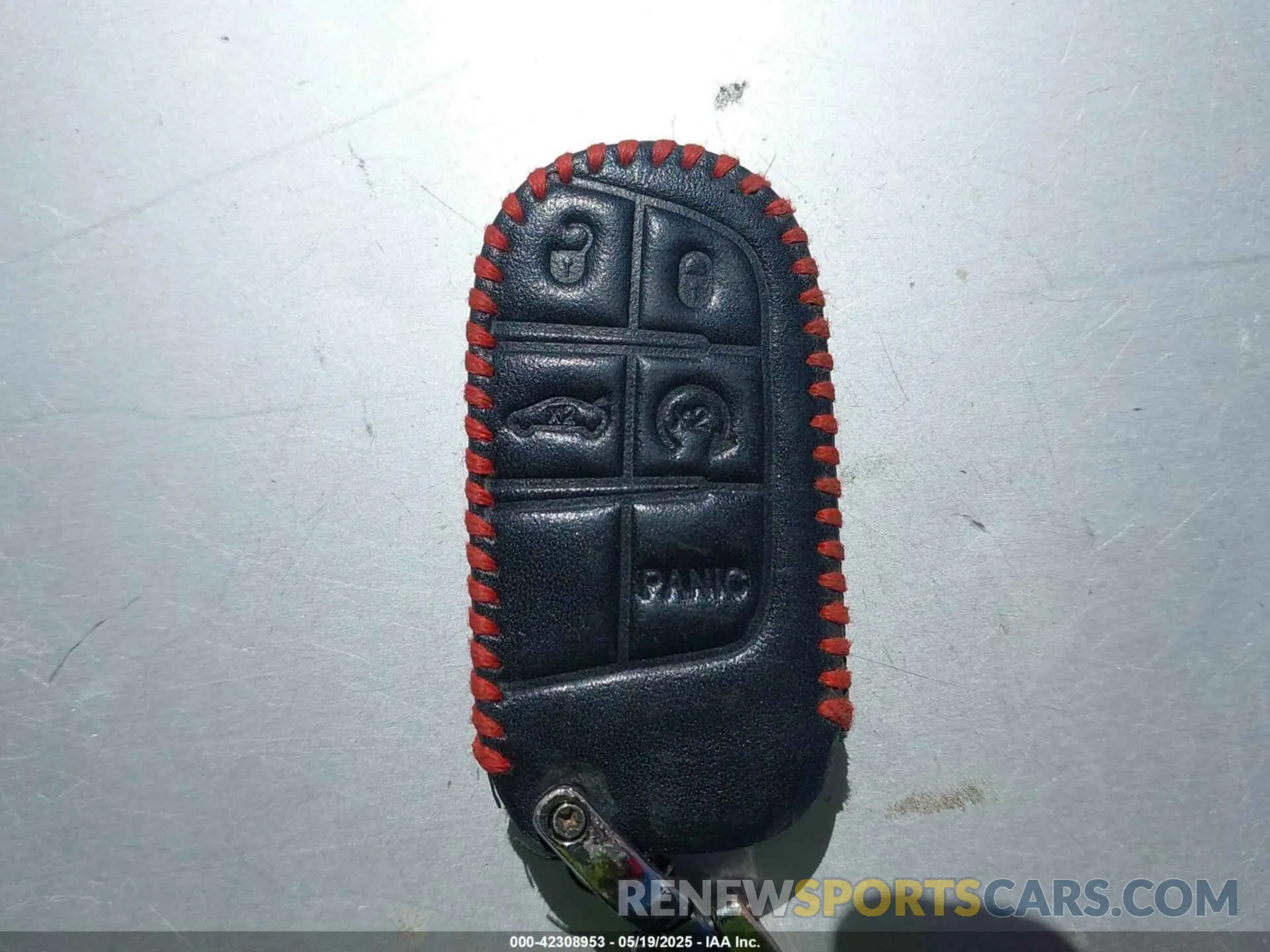 11 Фотография поврежденного автомобиля 1C4PJMBX8KD258582 JEEP CHEROKEE 2019