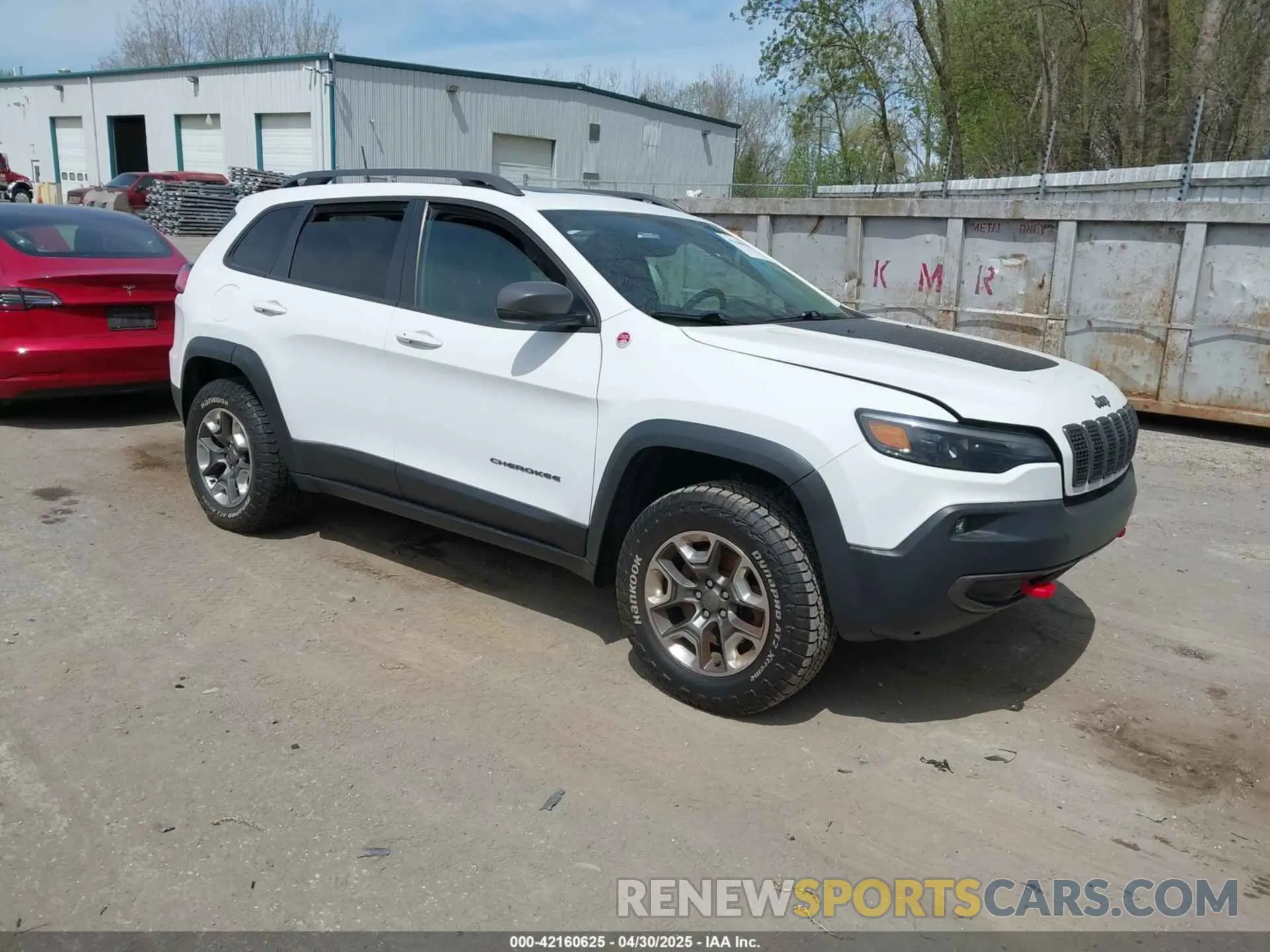1 Photograph of a damaged car 1C4PJMBX9KD277416 JEEP CHEROKEE 2019