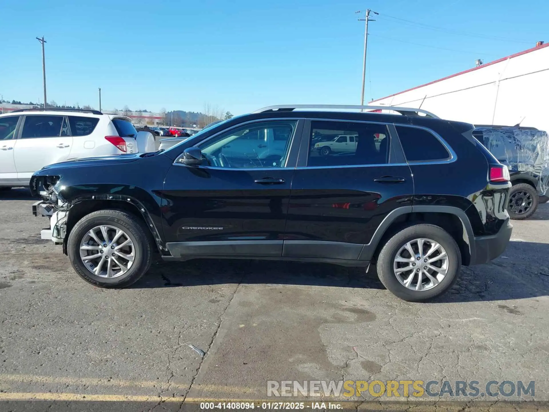 15 Photograph of a damaged car 1C4PJMCB9KD351369 JEEP CHEROKEE 2019