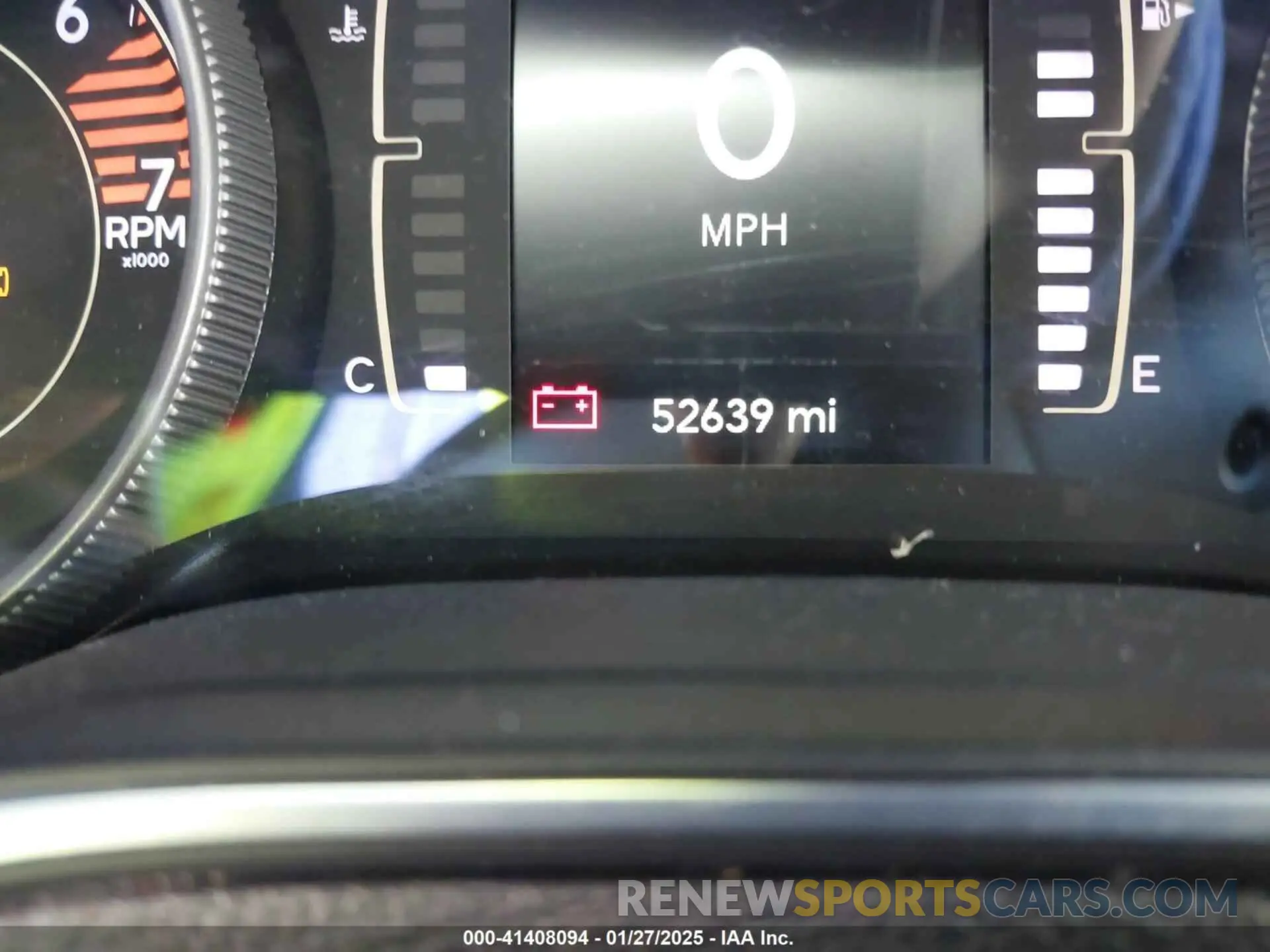 16 Photograph of a damaged car 1C4PJMCB9KD351369 JEEP CHEROKEE 2019