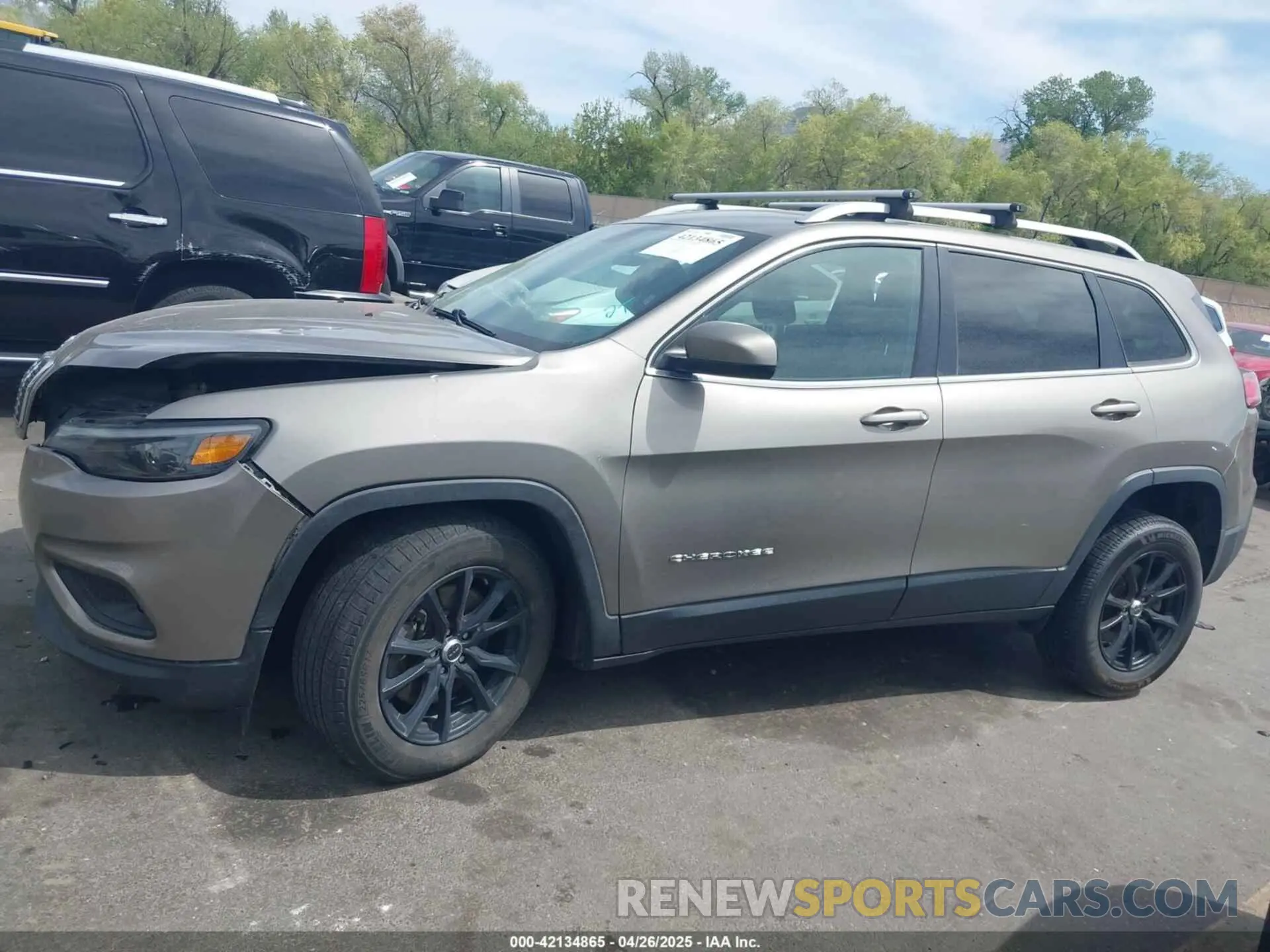 14 Фотография поврежденного автомобиля 1C4PJMCX3KD103498 JEEP CHEROKEE 2019