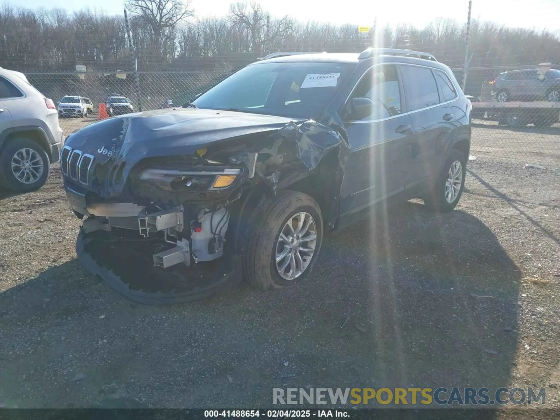 2 Photograph of a damaged car 1C4PJMCX4KD469454 JEEP CHEROKEE 2019