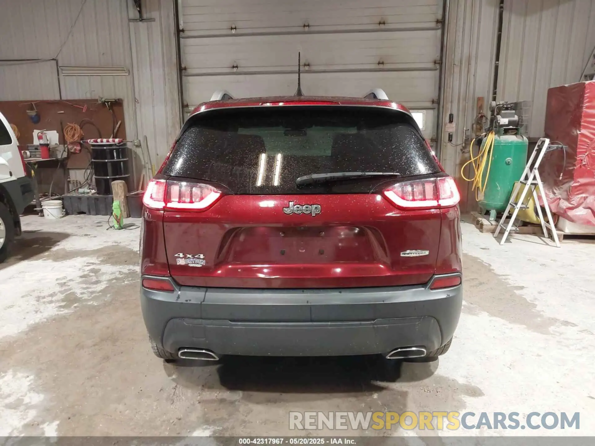16 Фотография поврежденного автомобиля 1C4PJMCX8KD234099 JEEP CHEROKEE 2019