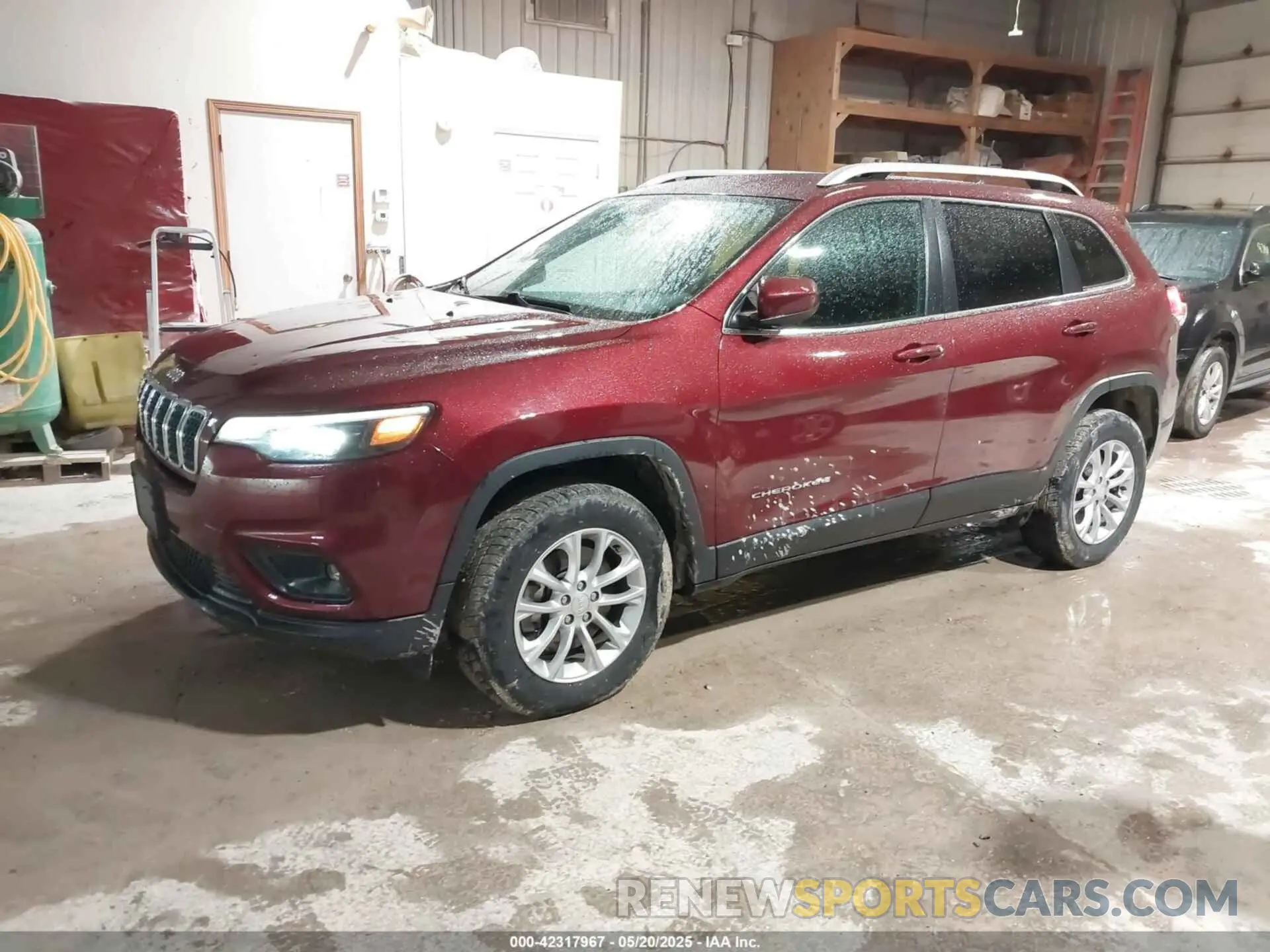 2 Фотография поврежденного автомобиля 1C4PJMCX8KD234099 JEEP CHEROKEE 2019