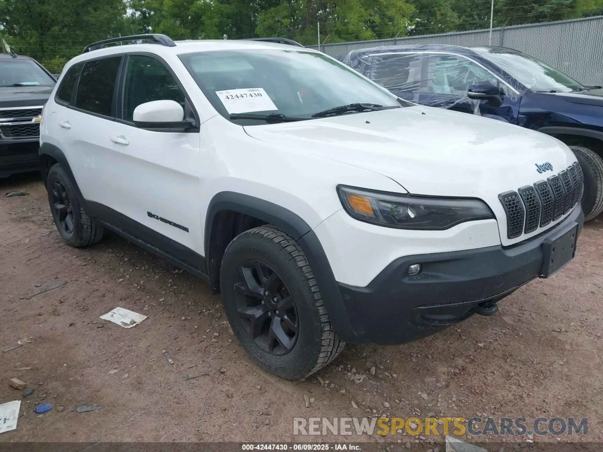 1 Фотография поврежденного автомобиля 1C4PJMCX9KD476710 JEEP CHEROKEE 2019