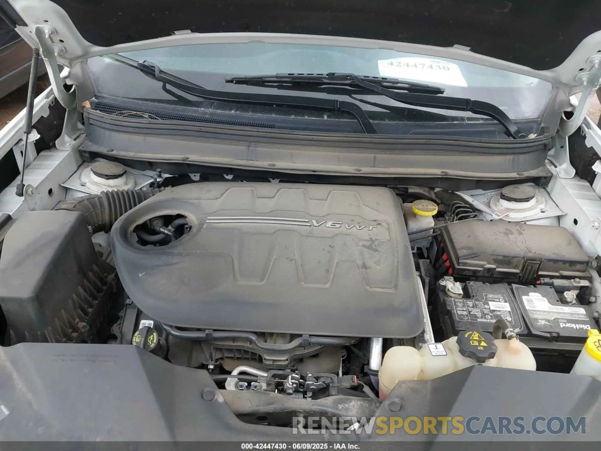 10 Фотография поврежденного автомобиля 1C4PJMCX9KD476710 JEEP CHEROKEE 2019