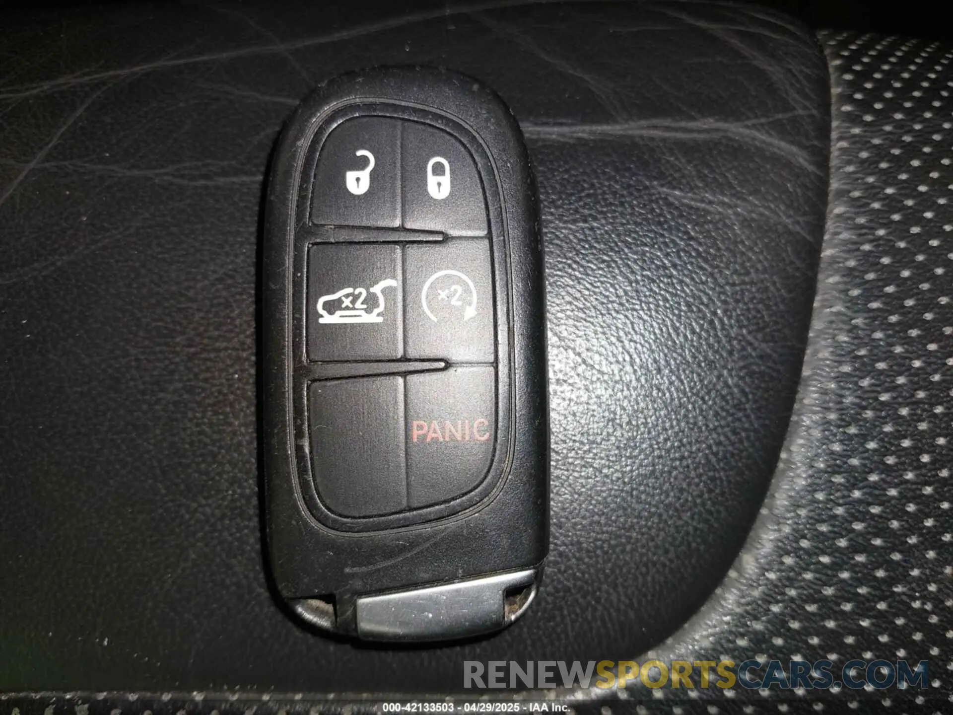 11 Фотография поврежденного автомобиля 1C4PJMDN4KD238762 JEEP CHEROKEE 2019