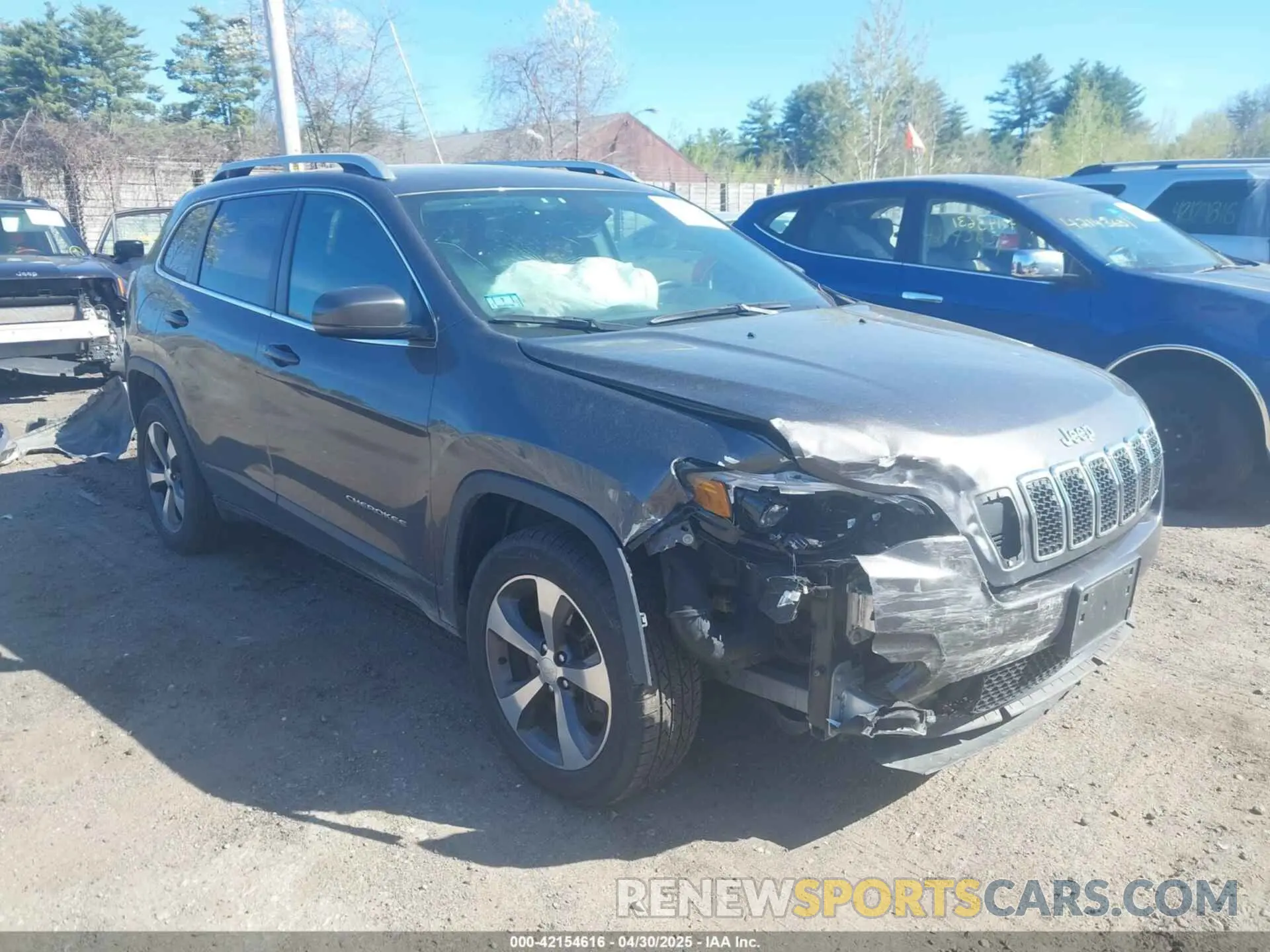 1 Photograph of a damaged car 1C4PJMDN5KD169421 JEEP CHEROKEE 2019