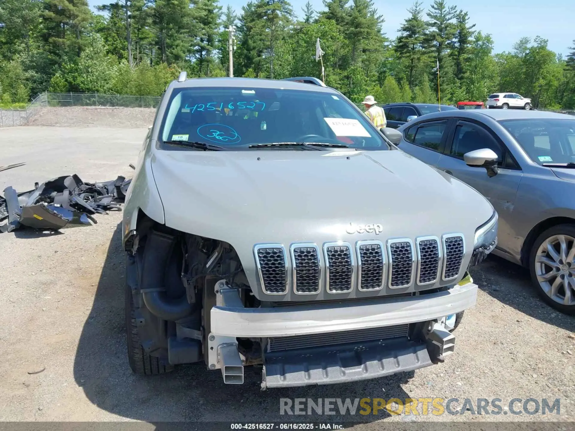 6 Photograph of a damaged car 1C4PJMDN5KD408546 JEEP CHEROKEE 2019