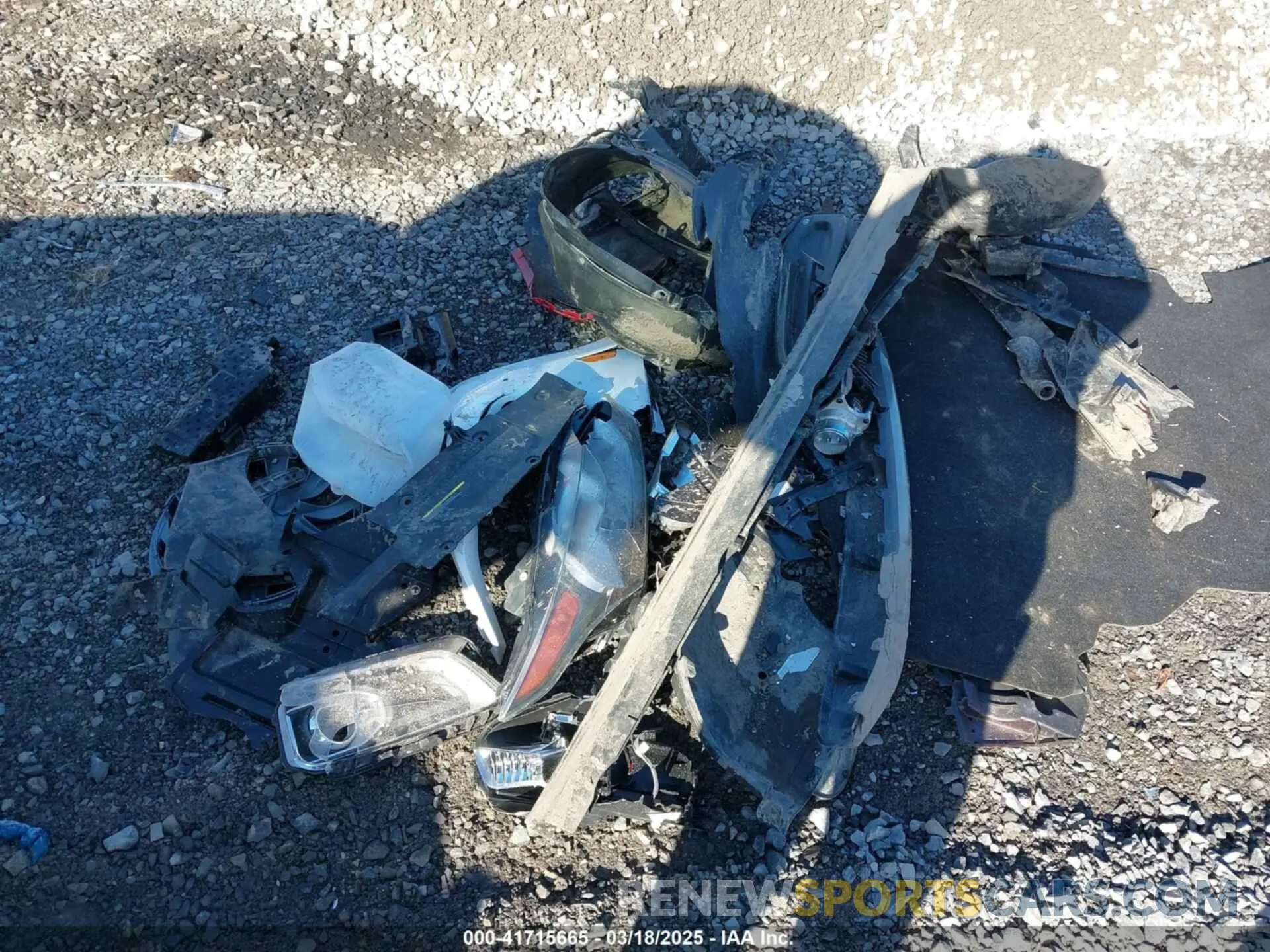 12 Photograph of a damaged car 1C4PJMDX0KD258170 JEEP CHEROKEE 2019