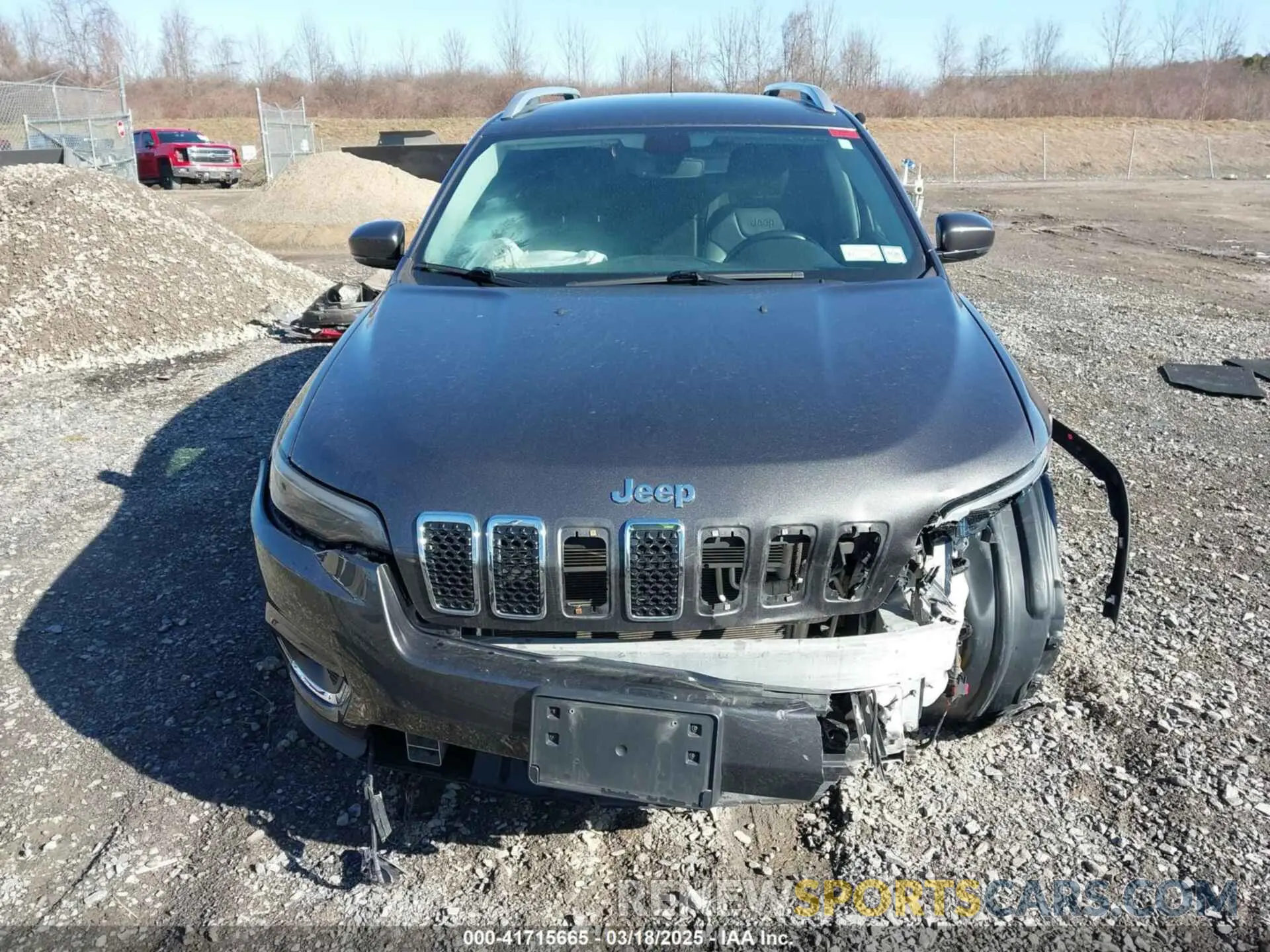 13 Photograph of a damaged car 1C4PJMDX0KD258170 JEEP CHEROKEE 2019