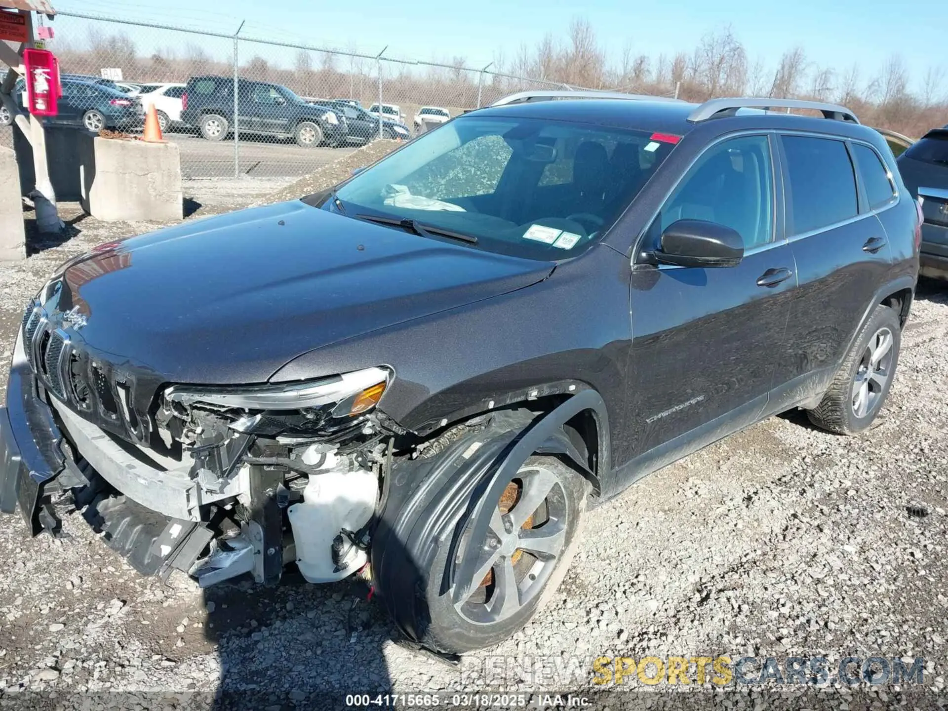 2 Photograph of a damaged car 1C4PJMDX0KD258170 JEEP CHEROKEE 2019