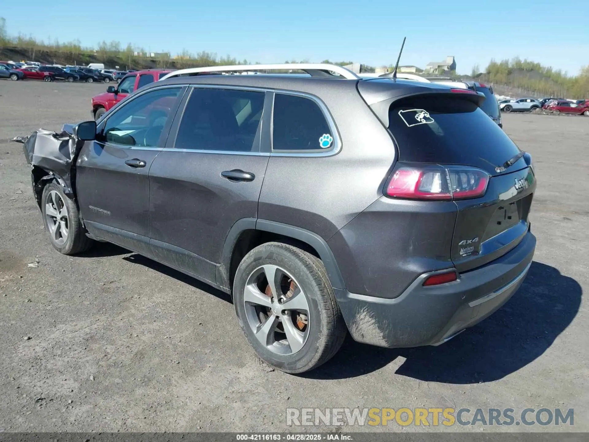 3 Фотография поврежденного автомобиля 1C4PJMDX0KD319579 JEEP CHEROKEE 2019