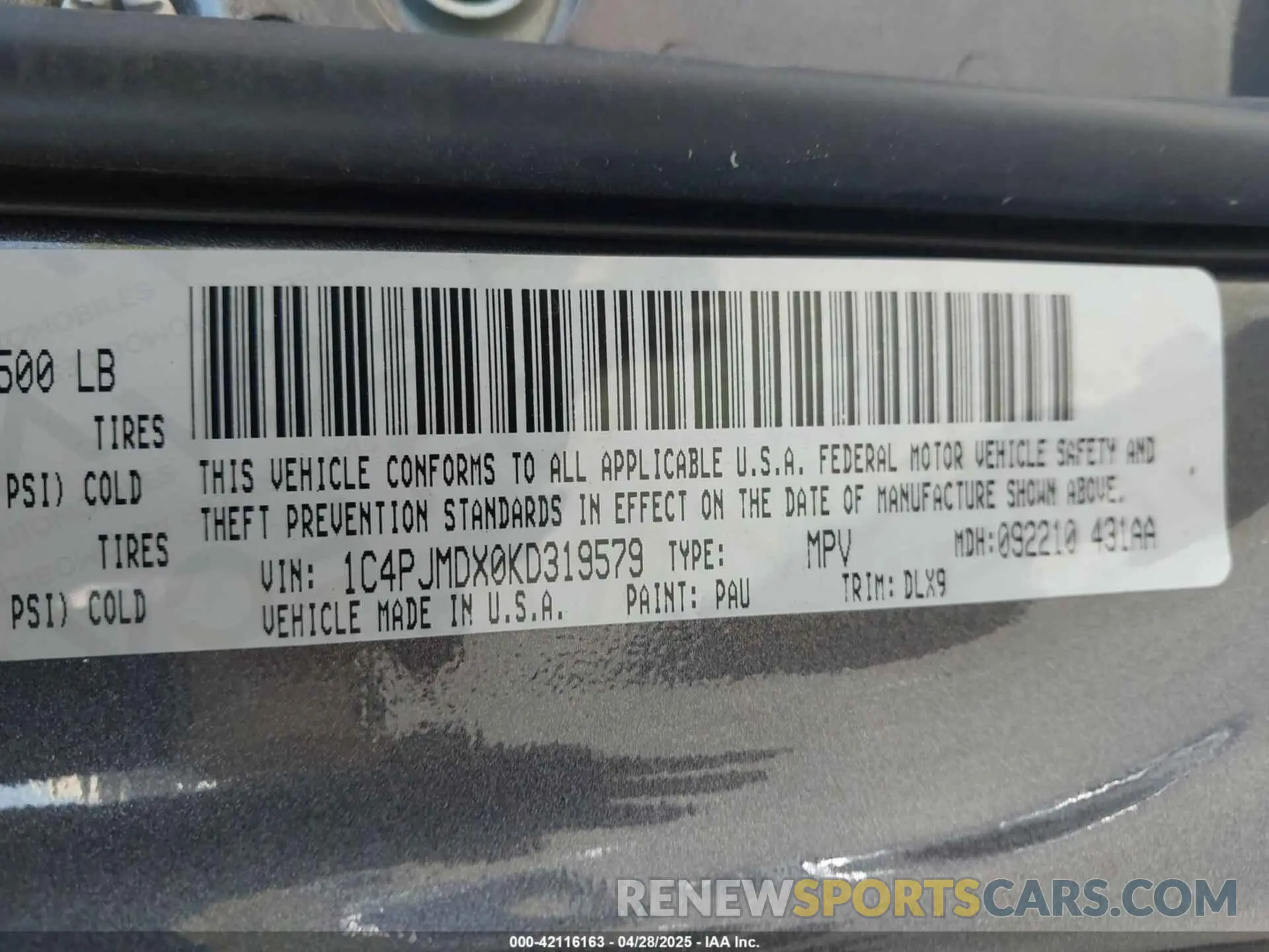 9 Фотография поврежденного автомобиля 1C4PJMDX0KD319579 JEEP CHEROKEE 2019