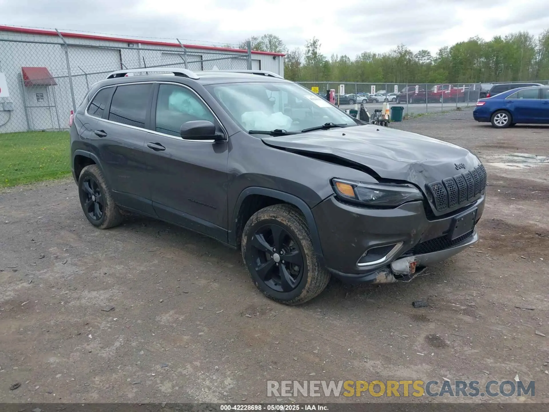 1 Фотография поврежденного автомобиля 1C4PJMDX1KD282994 JEEP CHEROKEE 2019