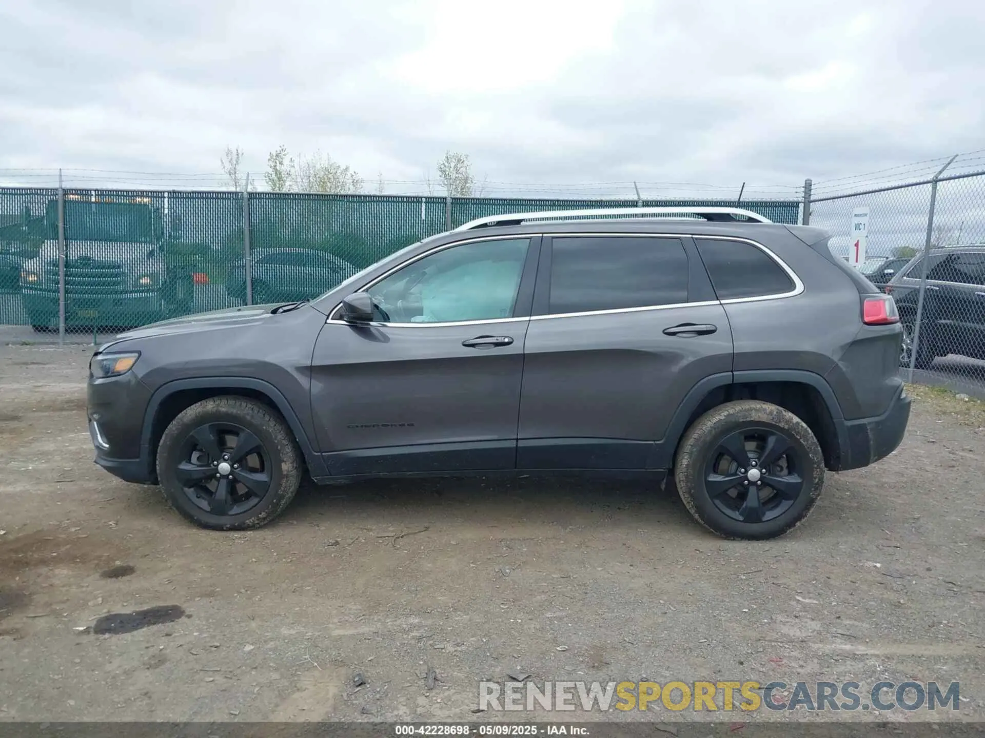 14 Фотография поврежденного автомобиля 1C4PJMDX1KD282994 JEEP CHEROKEE 2019